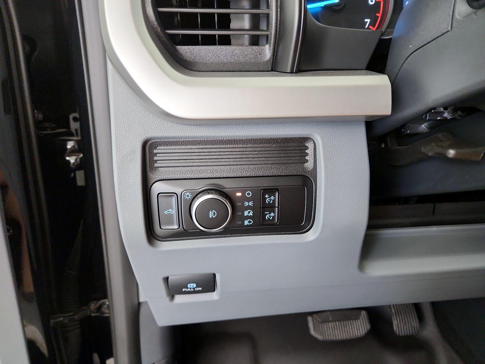 Thumbnail: 2024 Ford F-250 - 13