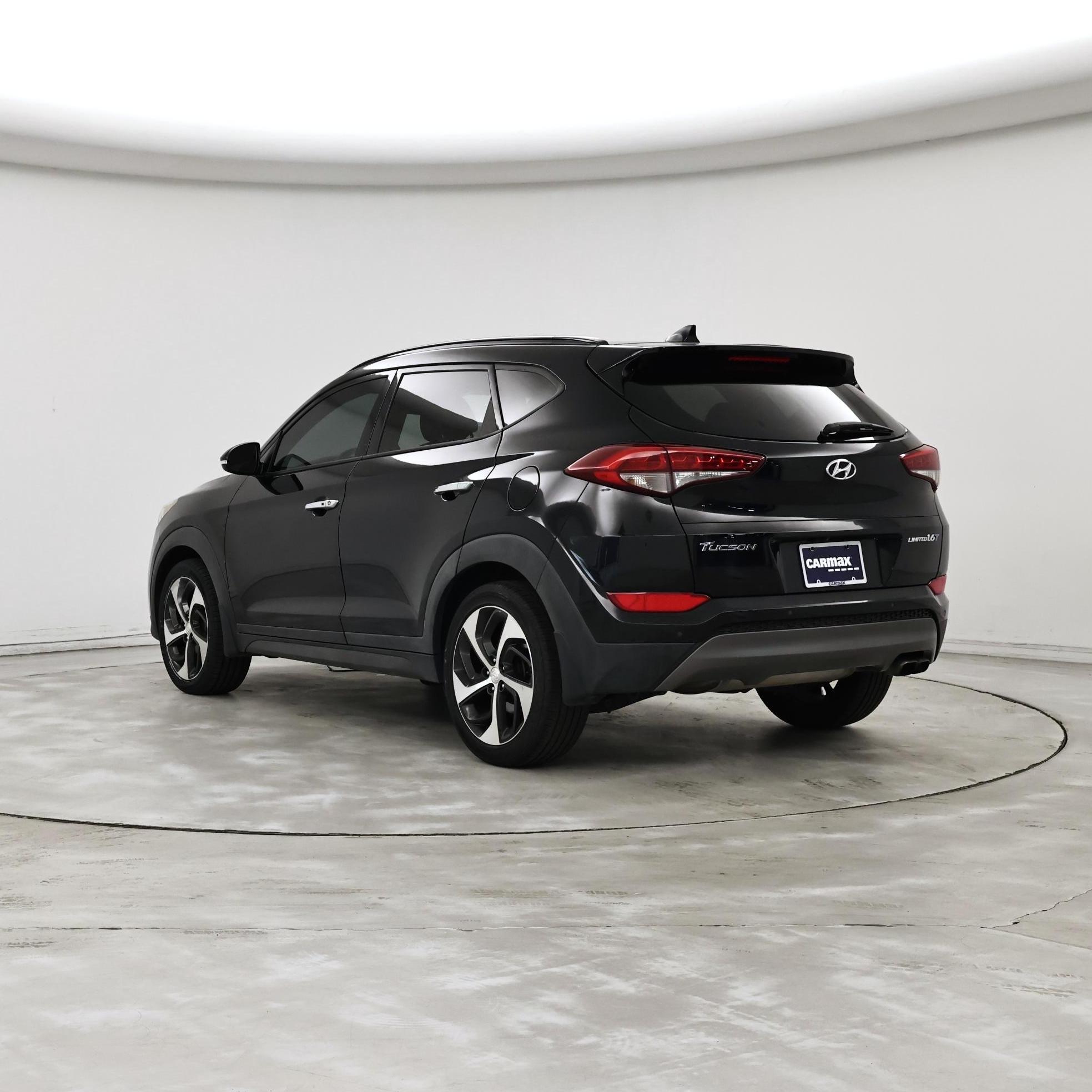 Thumbnail: 2016 Hyundai Tucson - 2