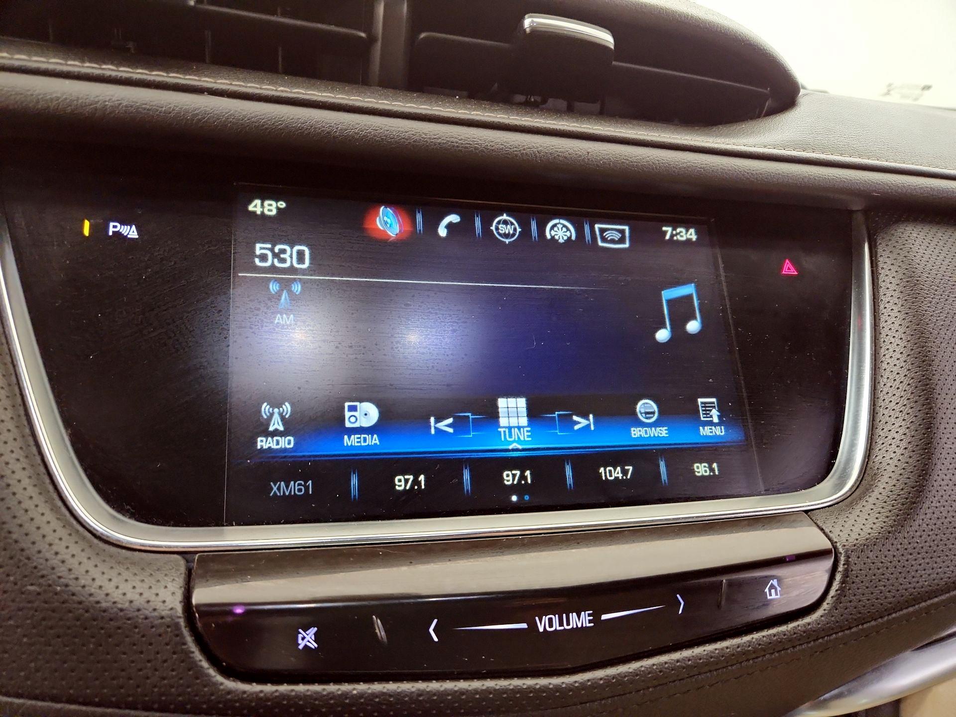 Thumbnail: 2018 Cadillac XT5 - 15