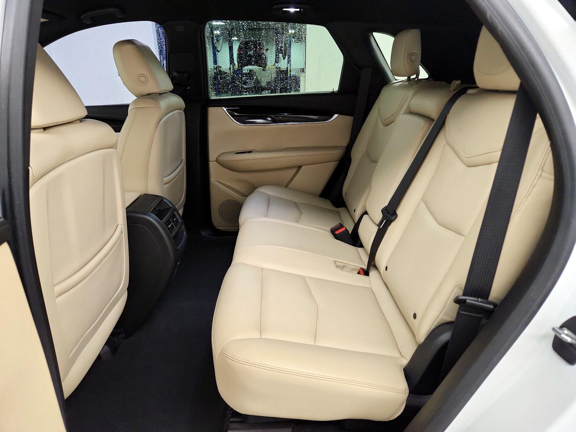 Thumbnail: 2018 Cadillac XT5 - 19