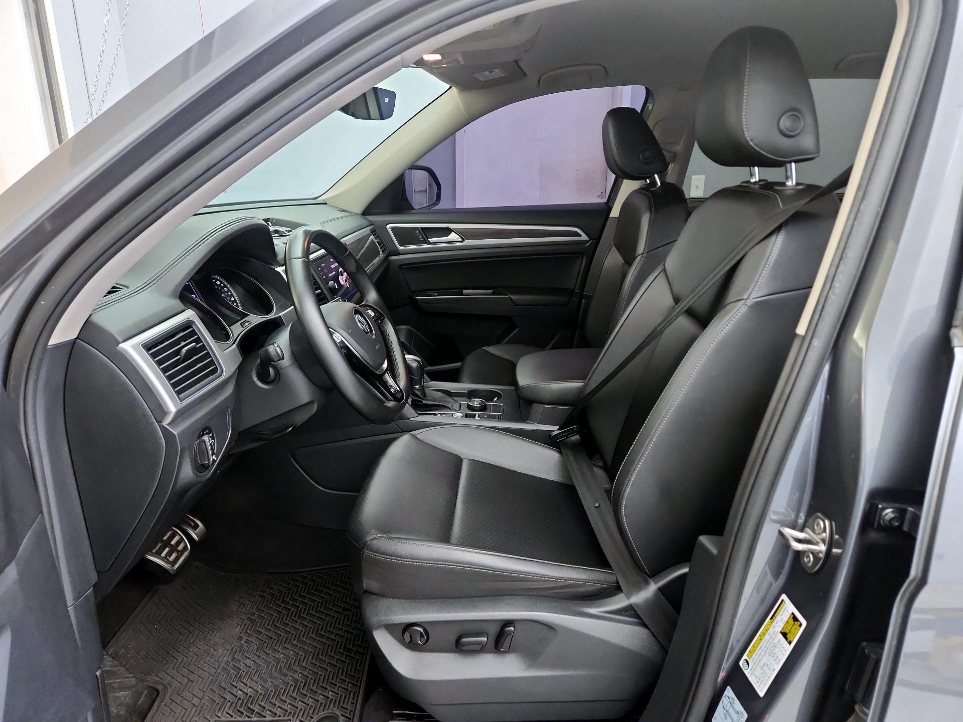 Thumbnail: 2019 Volkswagen Atlas - 11