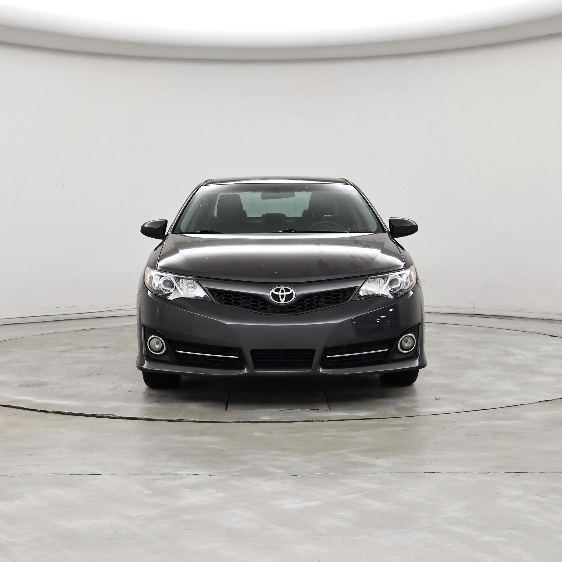 Thumbnail: 2014 Toyota Camry - 5