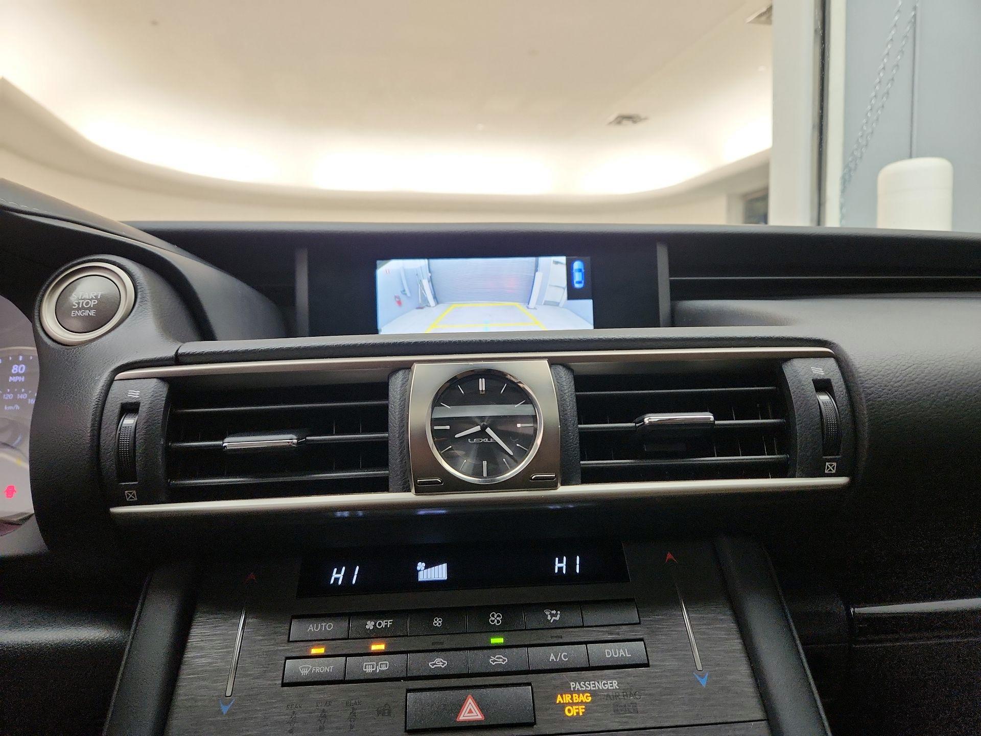 Thumbnail: 2020 Lexus IS - 14