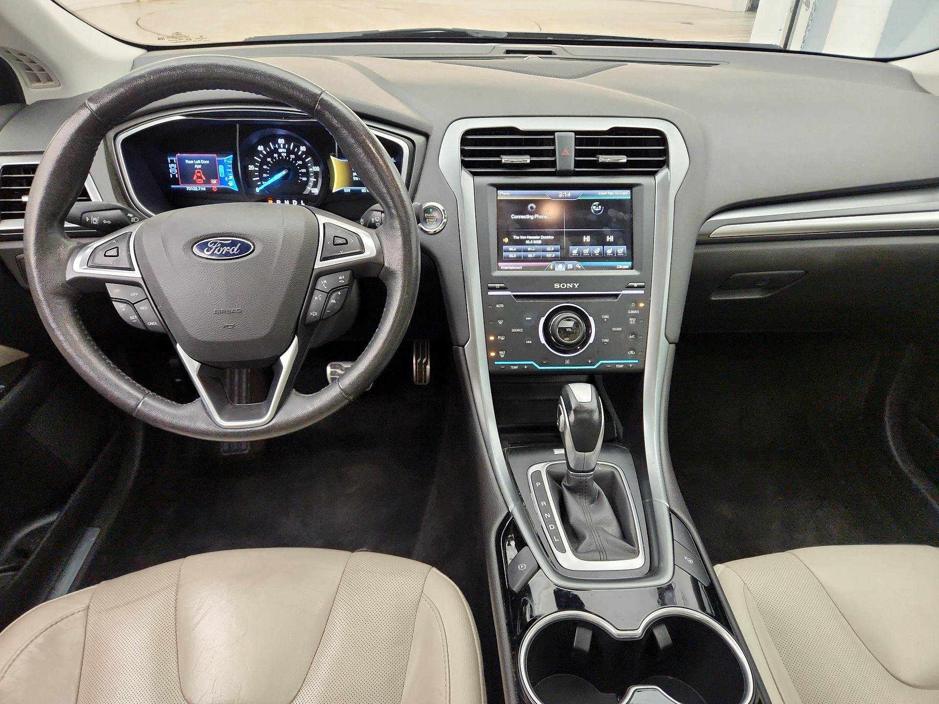 Thumbnail: 2015 Ford Fusion - 9