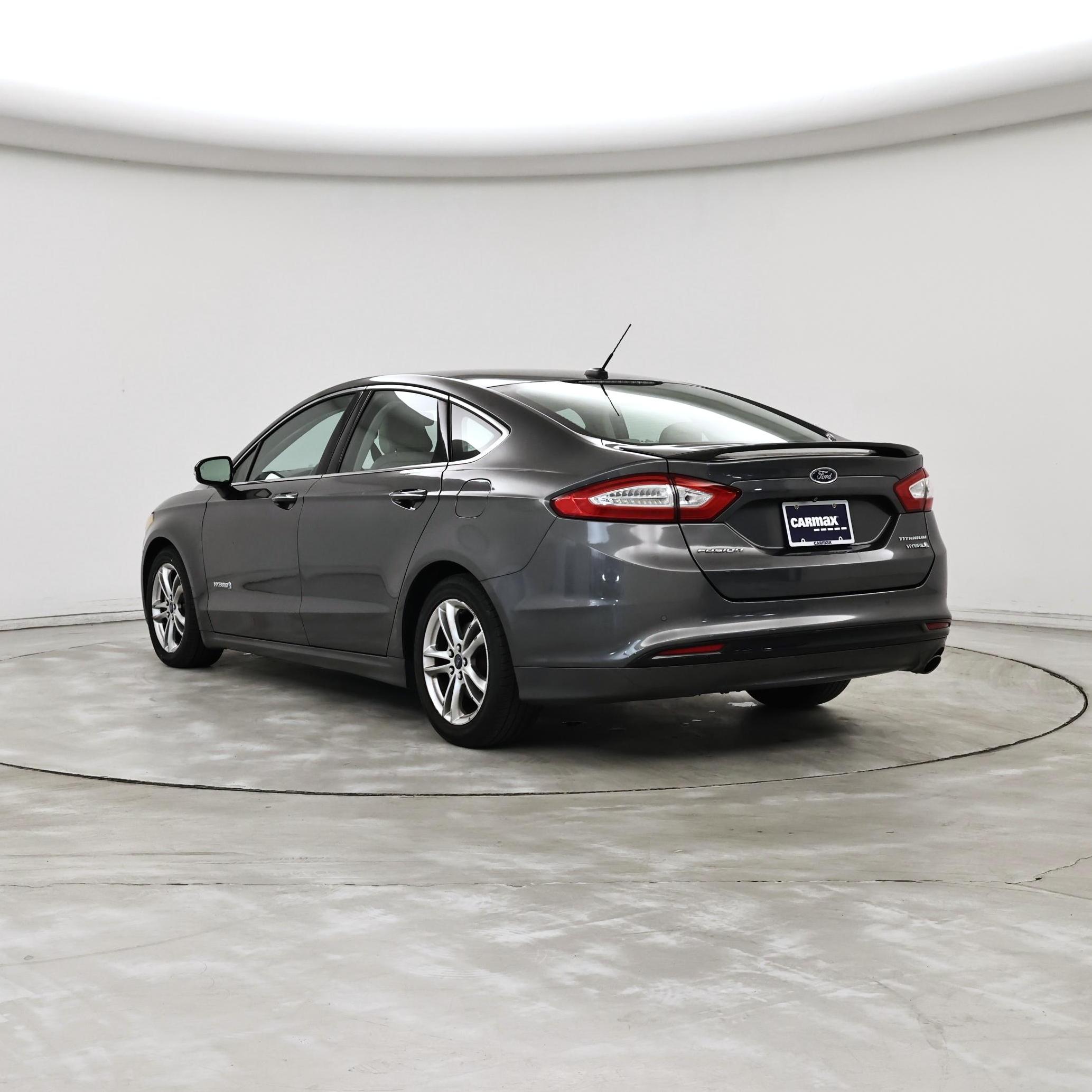 Thumbnail: 2015 Ford Fusion - 2