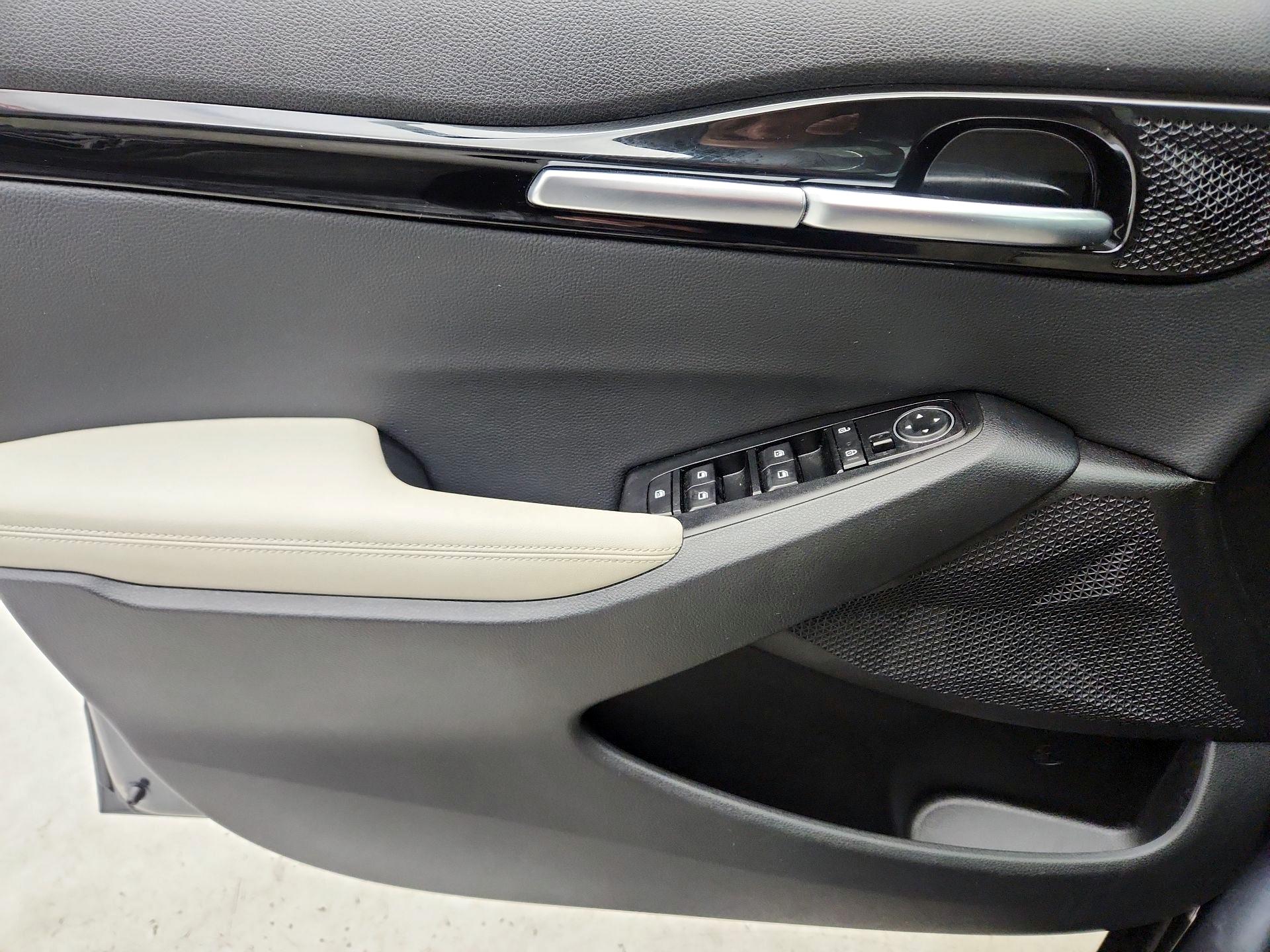 Thumbnail: 2021 Kia Seltos - 12