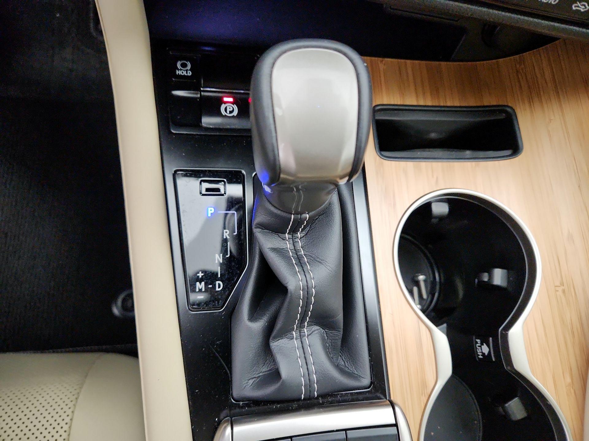 Thumbnail: 2021 Lexus RX - 18