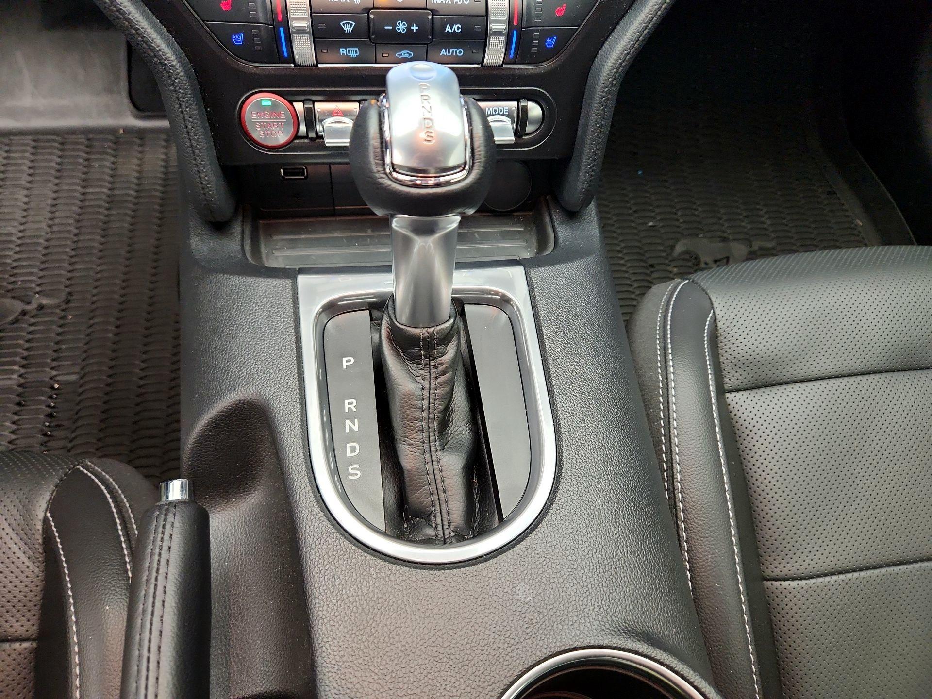 Thumbnail: 2022 Ford Mustang - 18