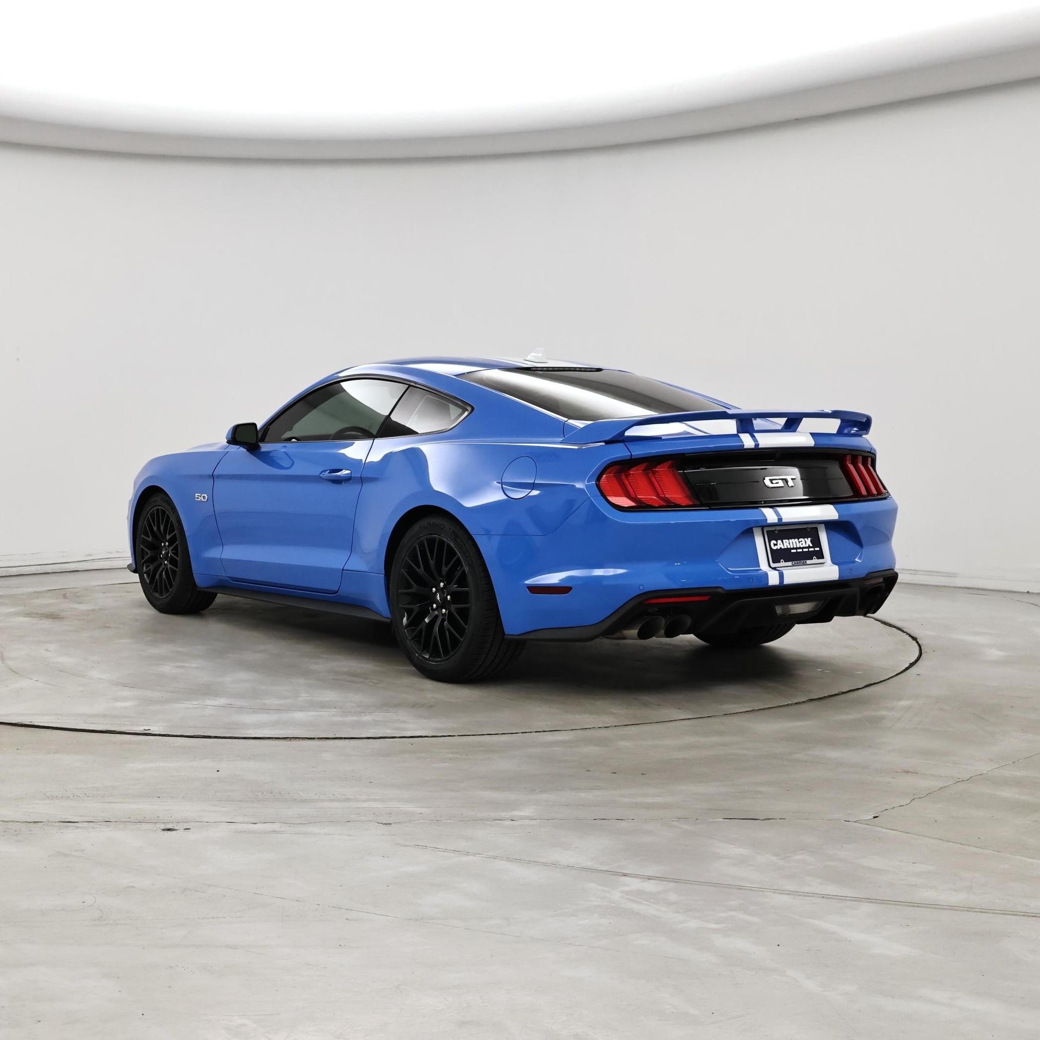 Thumbnail: 2022 Ford Mustang - 2