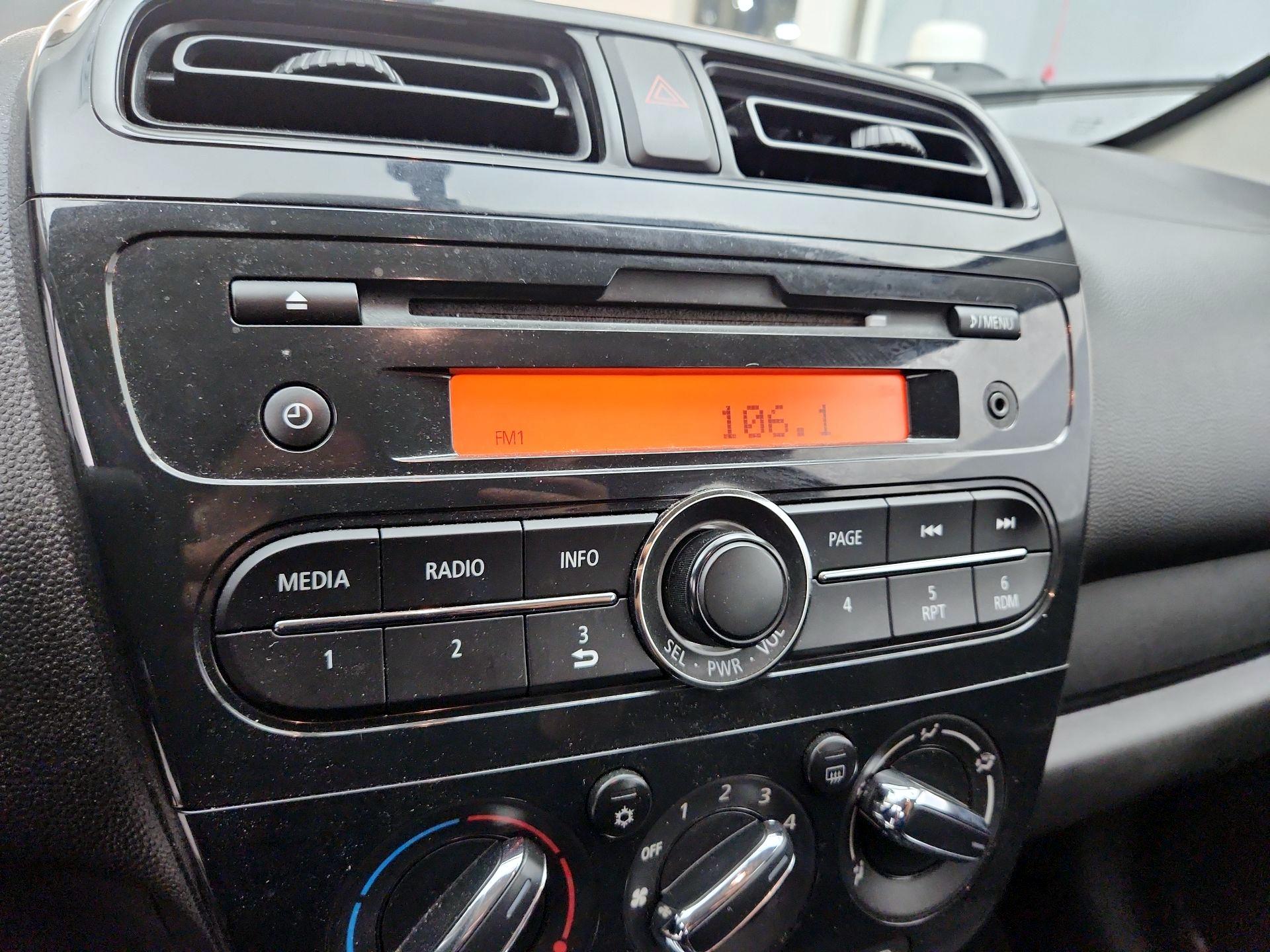 Thumbnail: 2017 Mitsubishi Mirage - 14