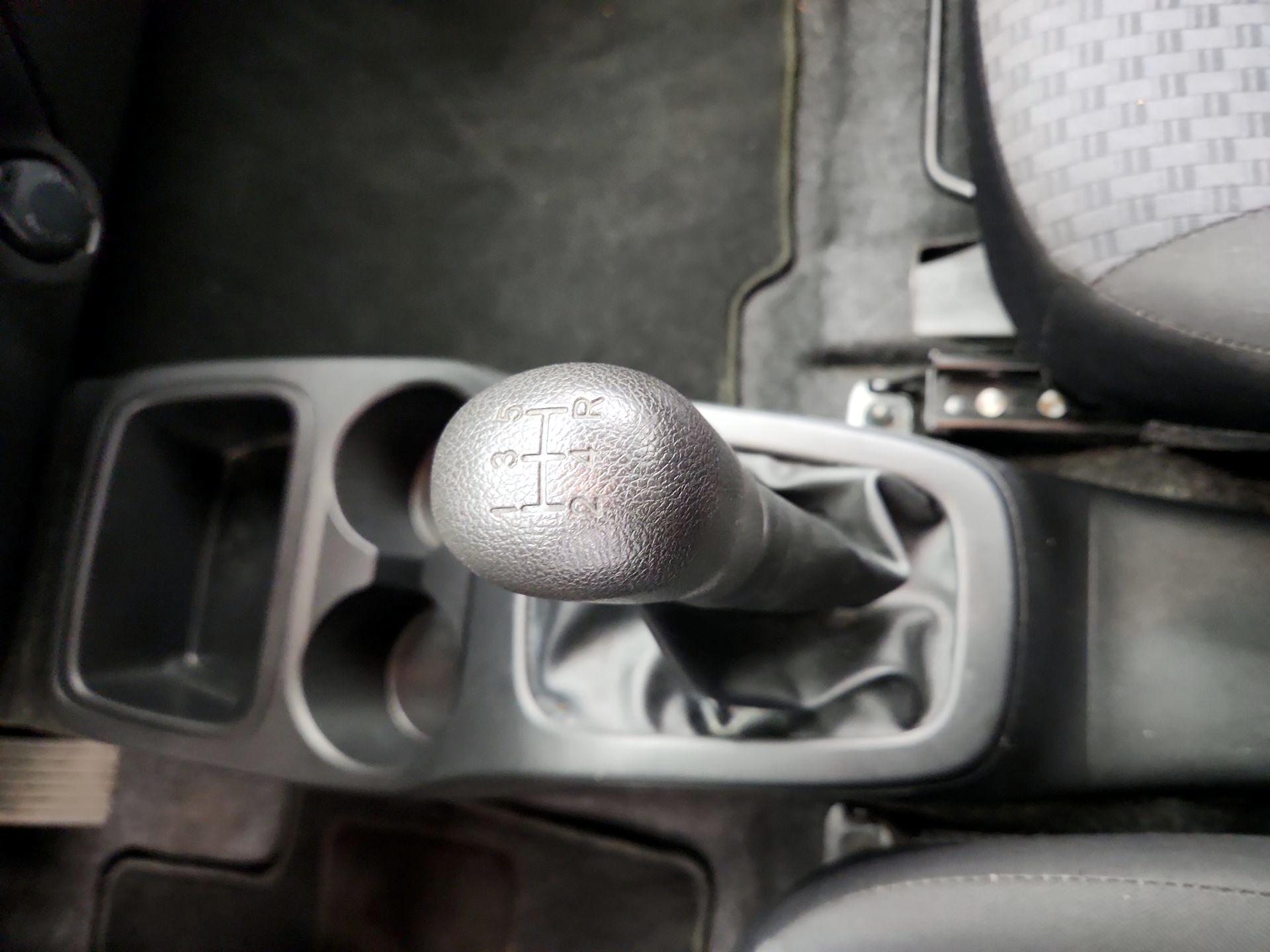 Thumbnail: 2017 Mitsubishi Mirage - 16