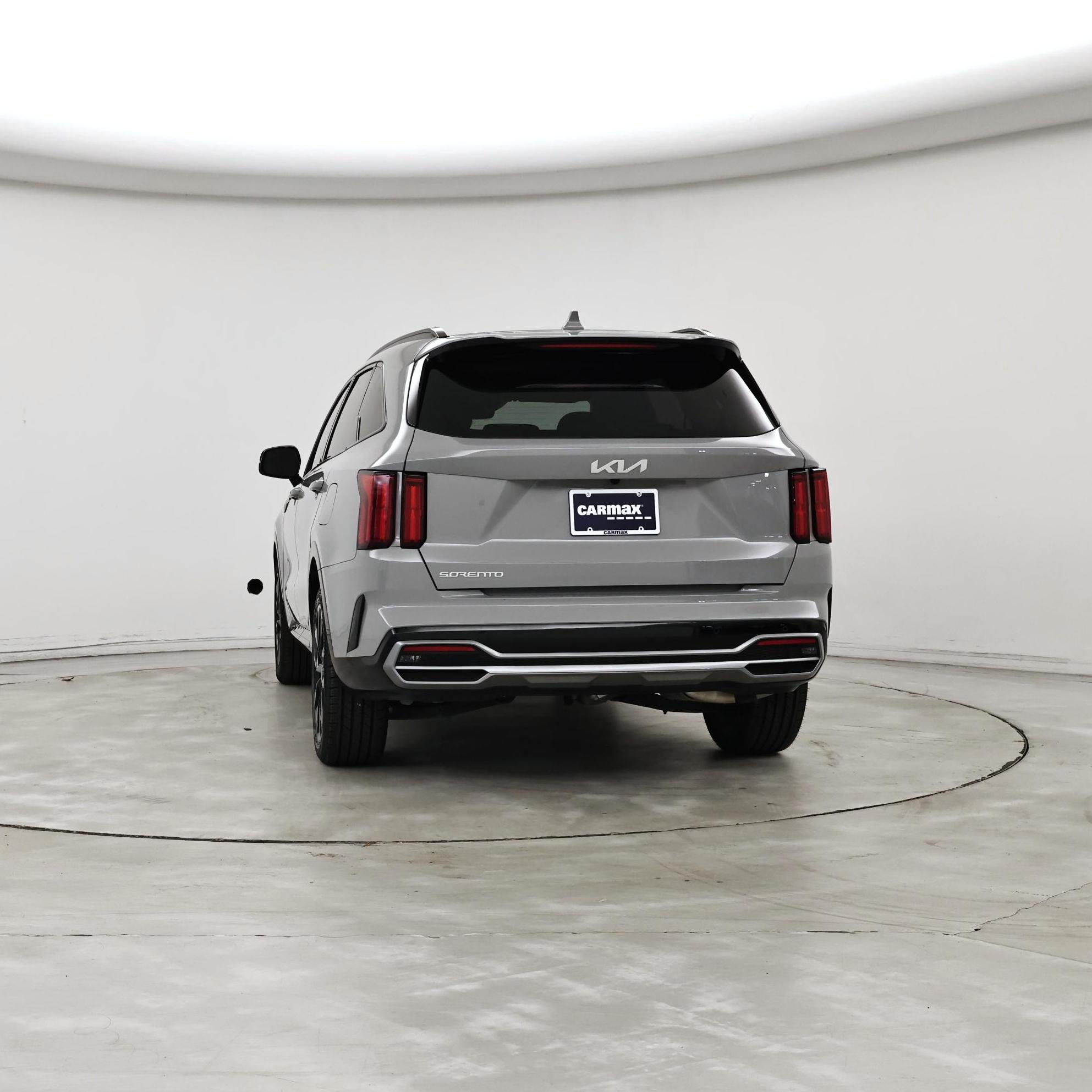 Thumbnail: 2023 Kia Sorento - 6
