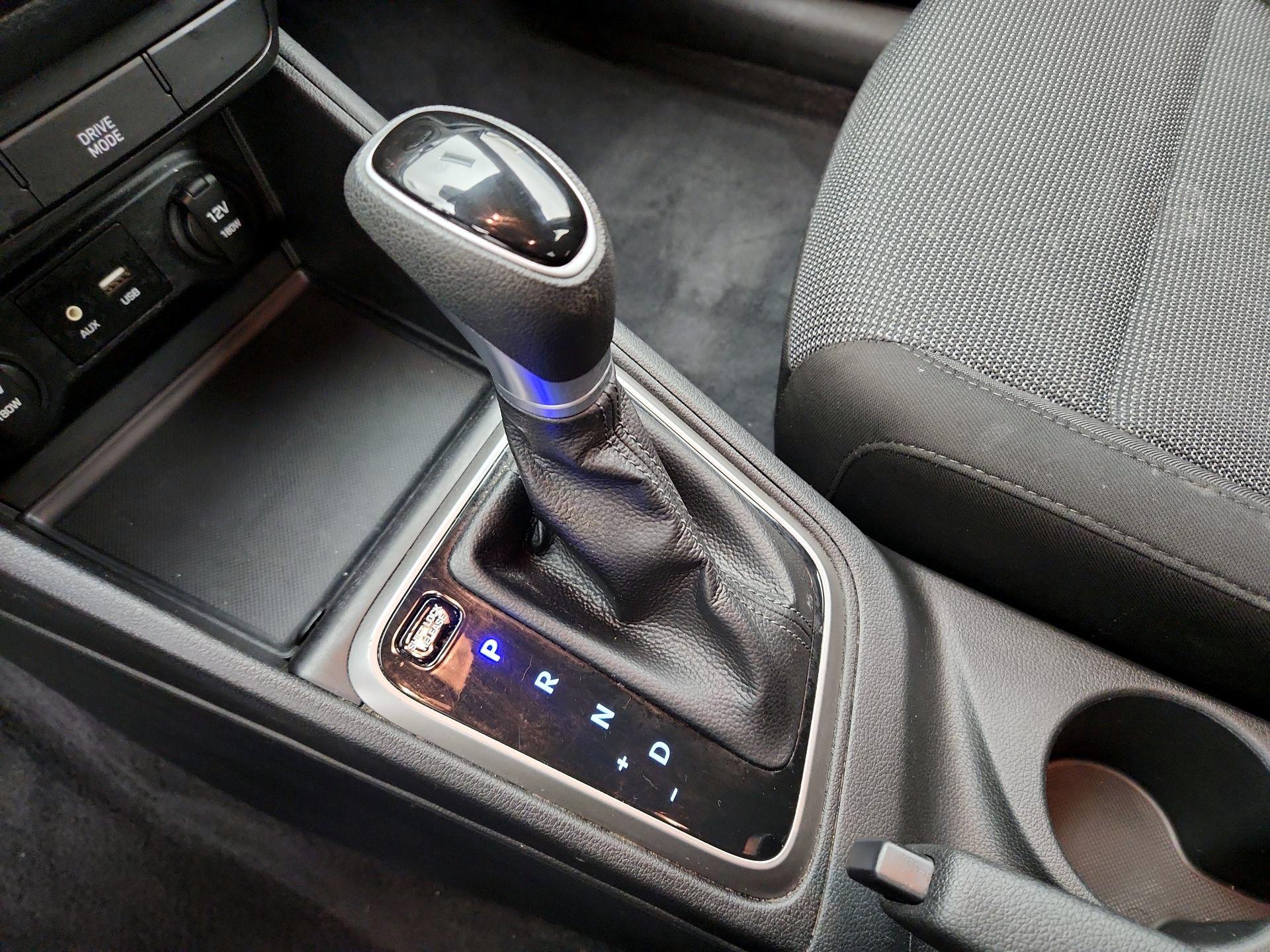 Thumbnail: 2020 Hyundai Accent - 17