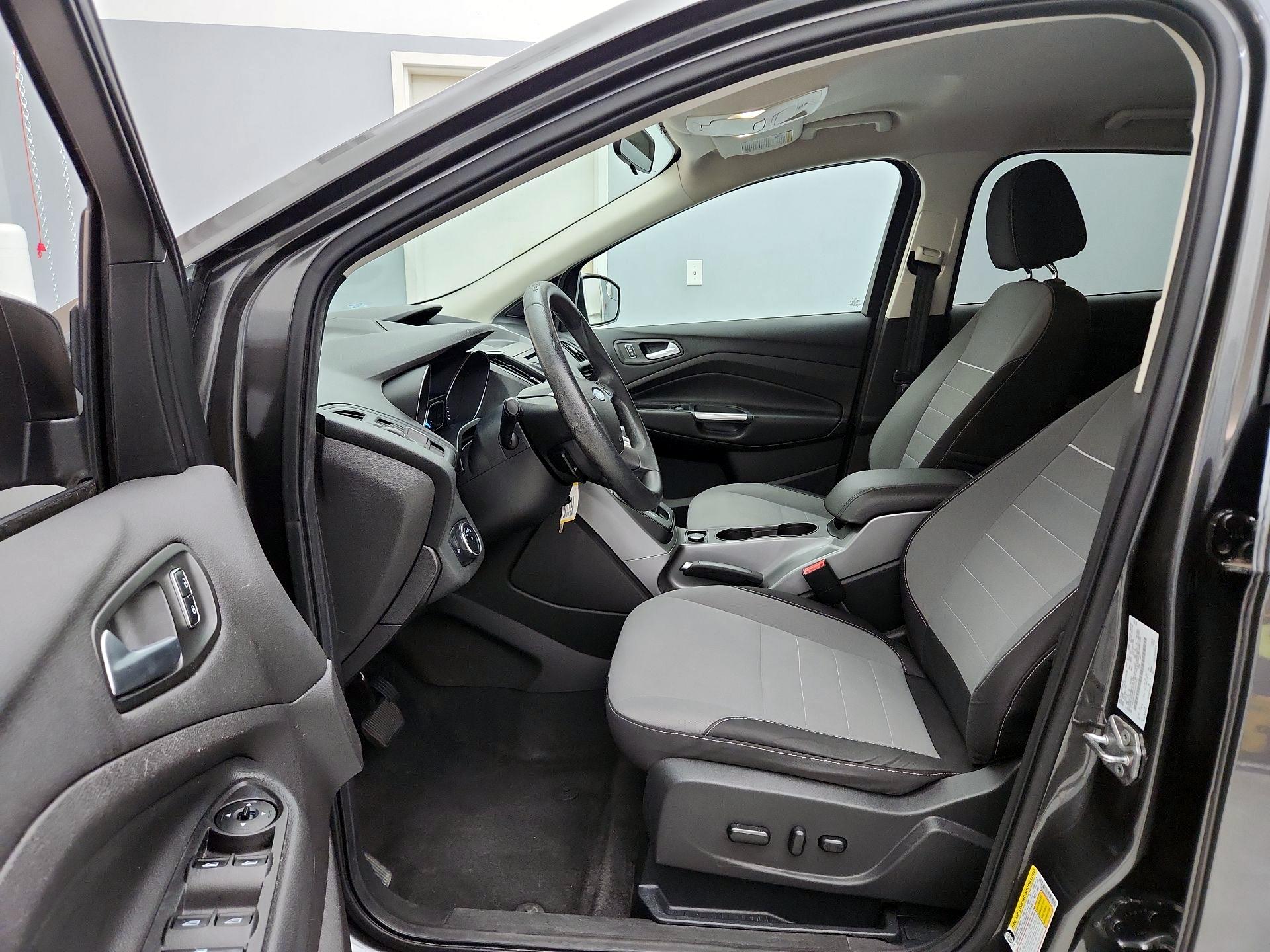 Thumbnail: 2015 Ford Escape - 11