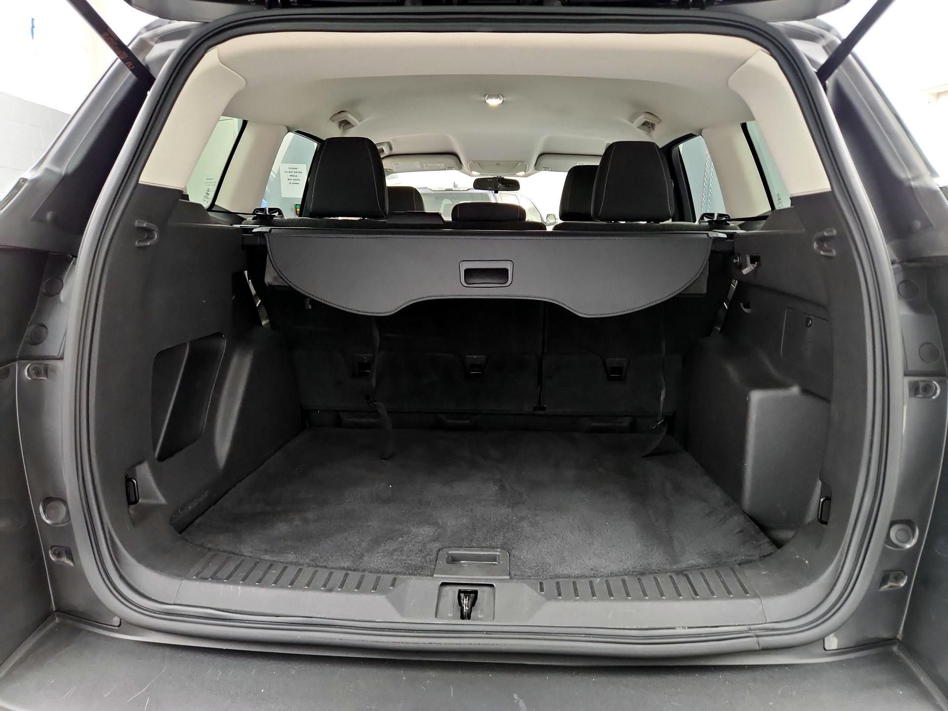 Thumbnail: 2015 Ford Escape - 20