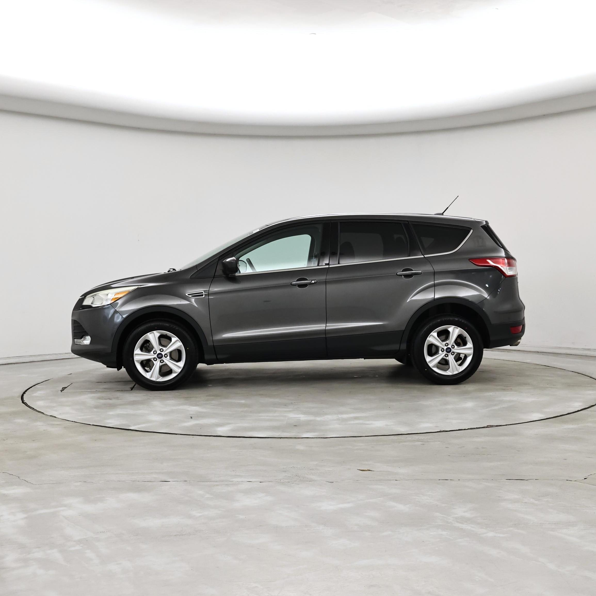 Thumbnail: 2015 Ford Escape - 3