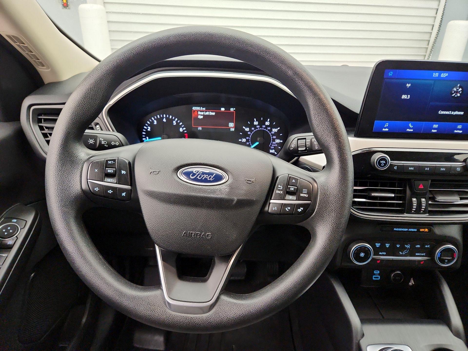 Thumbnail: 2020 Ford Escape - 10