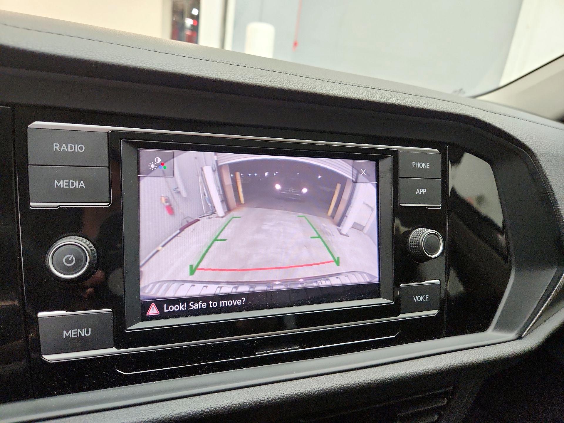 Thumbnail: 2021 Volkswagen Jetta - 14