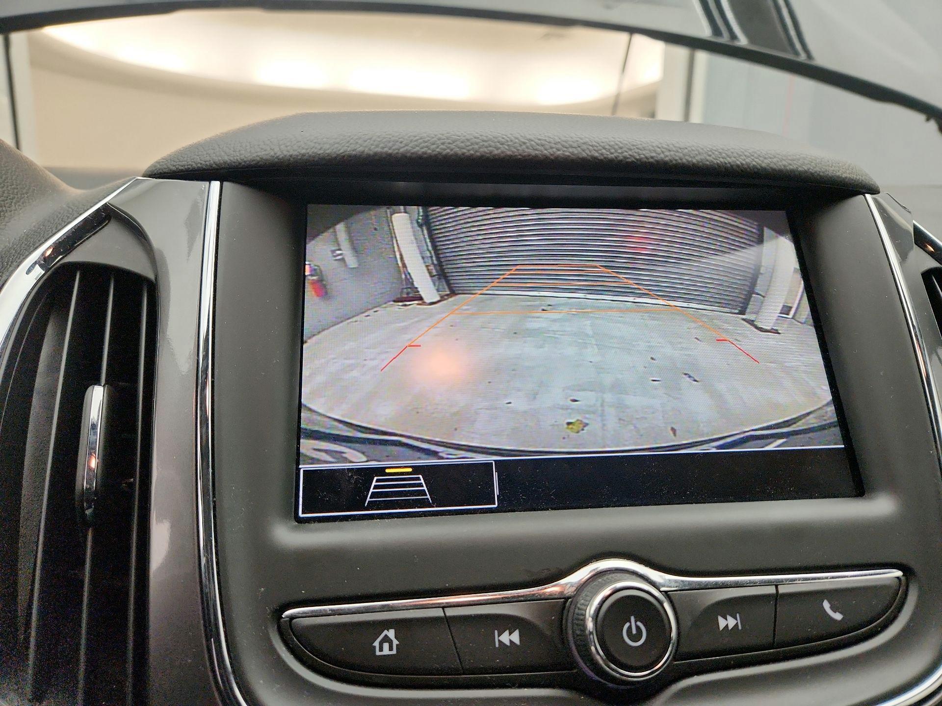 Thumbnail: 2019 Chevrolet Cruze - 14