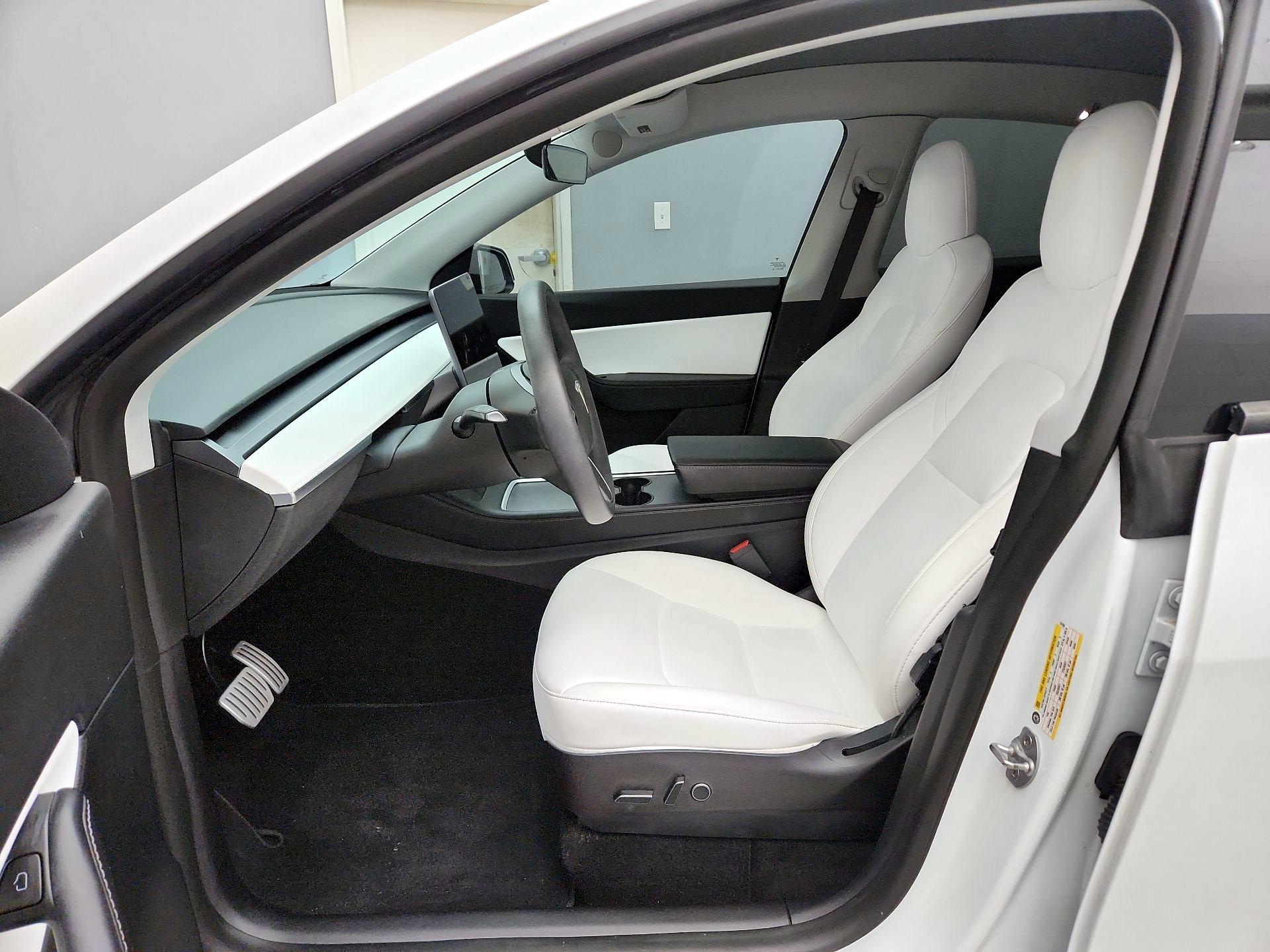 Thumbnail: 2021 Tesla Model Y - 11