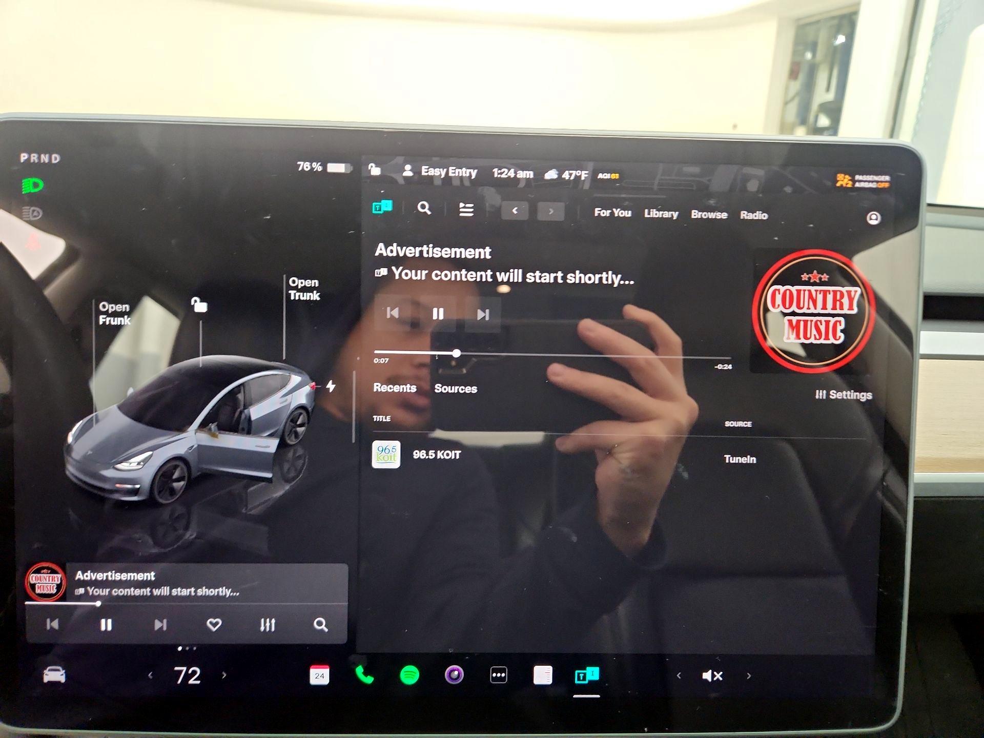 Thumbnail: 2023 Tesla Model 3 - 15