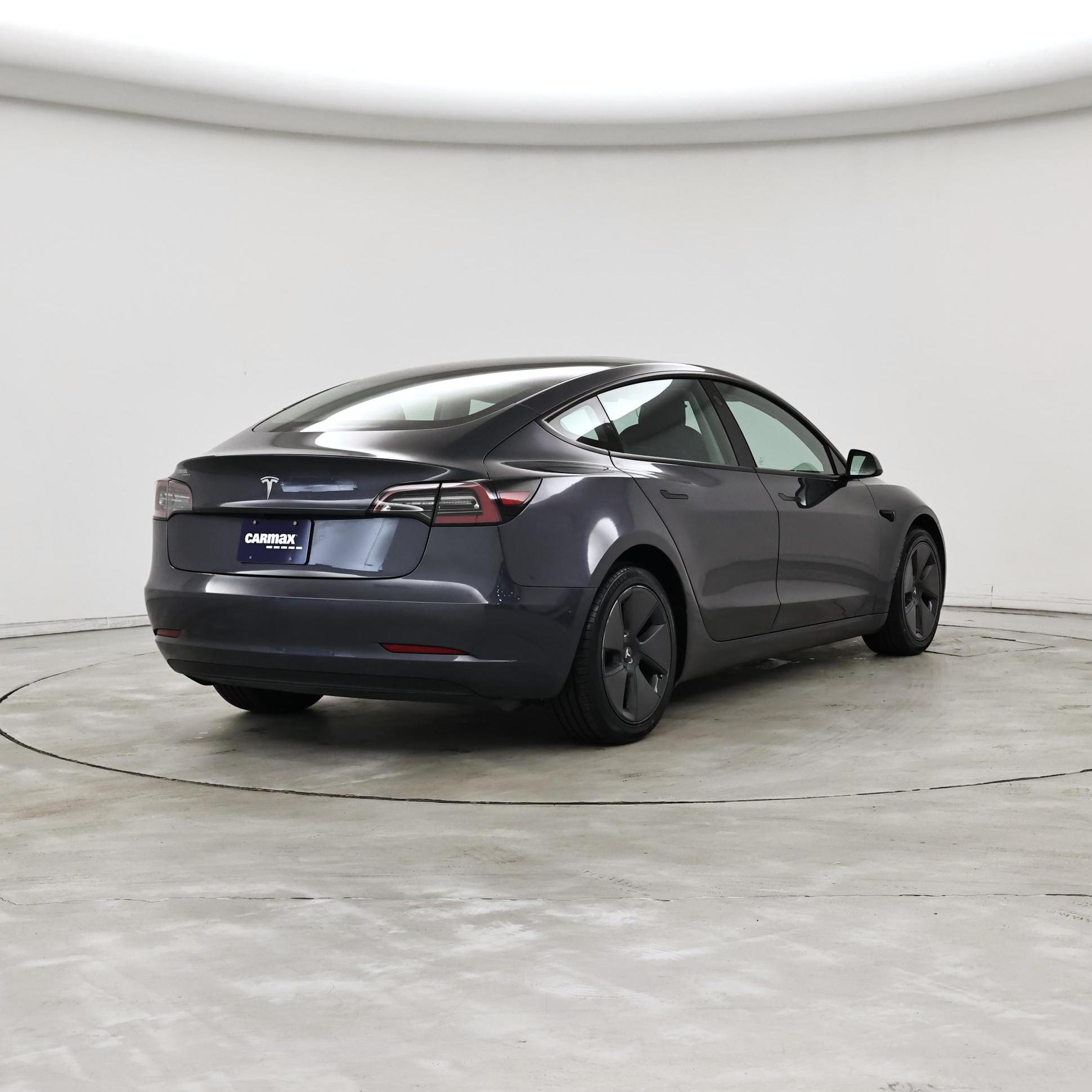 Thumbnail: 2023 Tesla Model 3 - 8