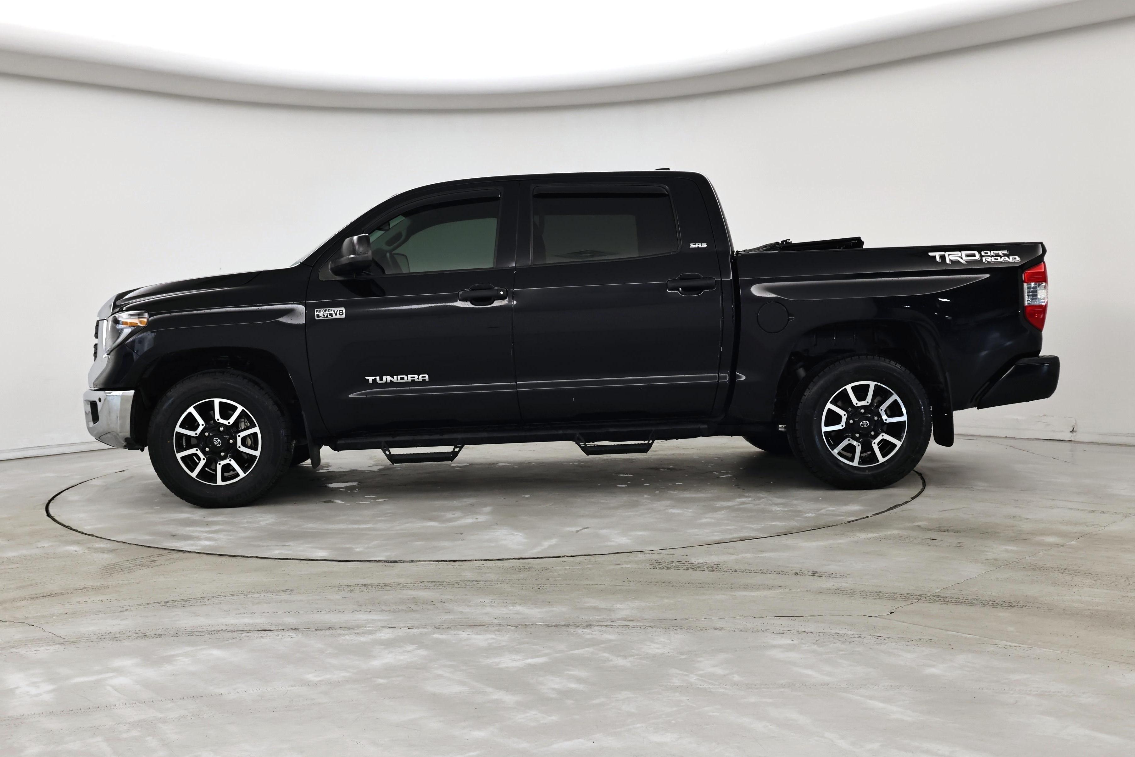 Thumbnail: 2021 Toyota Tundra - 3