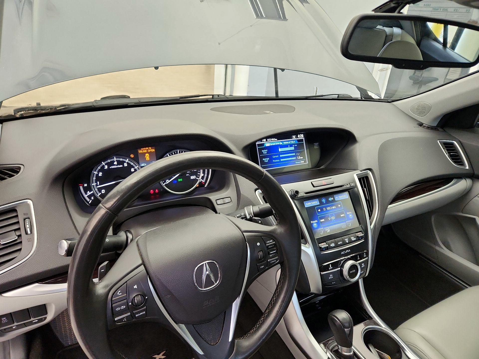 Thumbnail: 2015 Acura TLX - 9