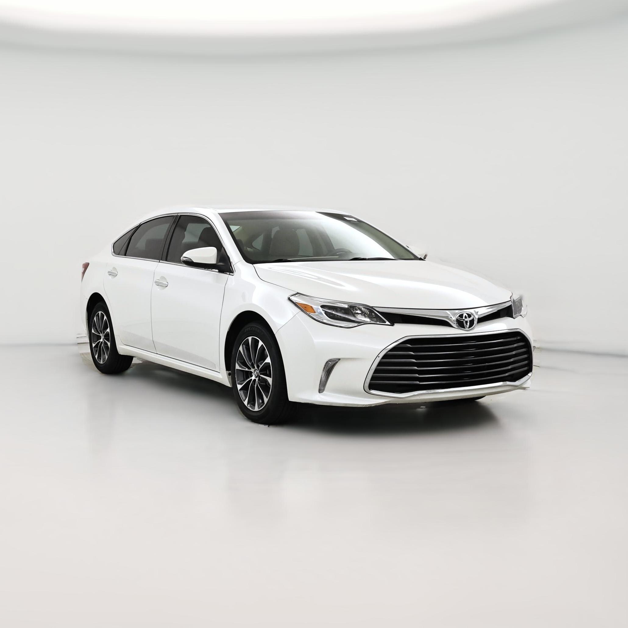 Thumbnail: 2016 Toyota Avalon - 1