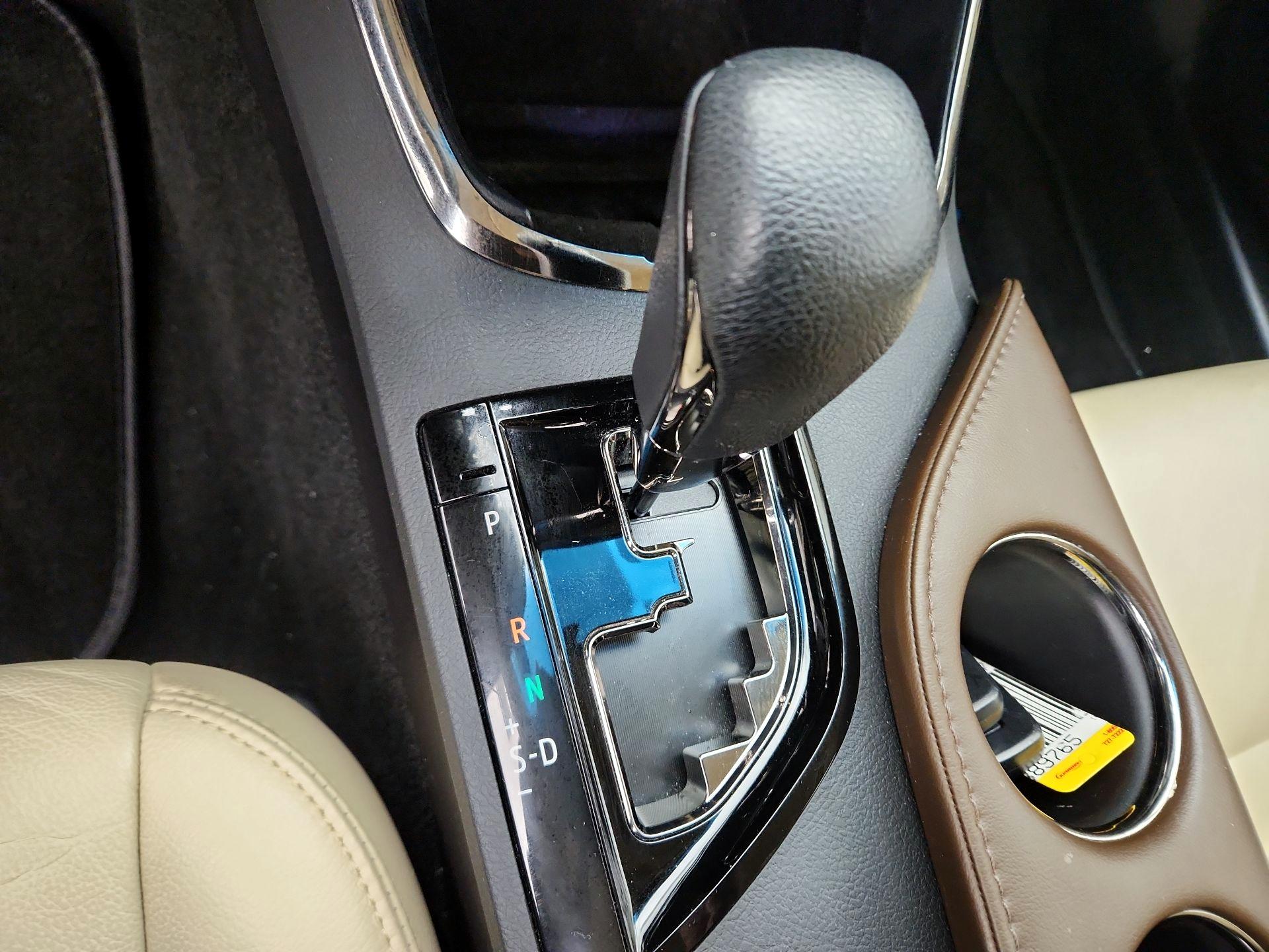 Thumbnail: 2016 Toyota Avalon - 17