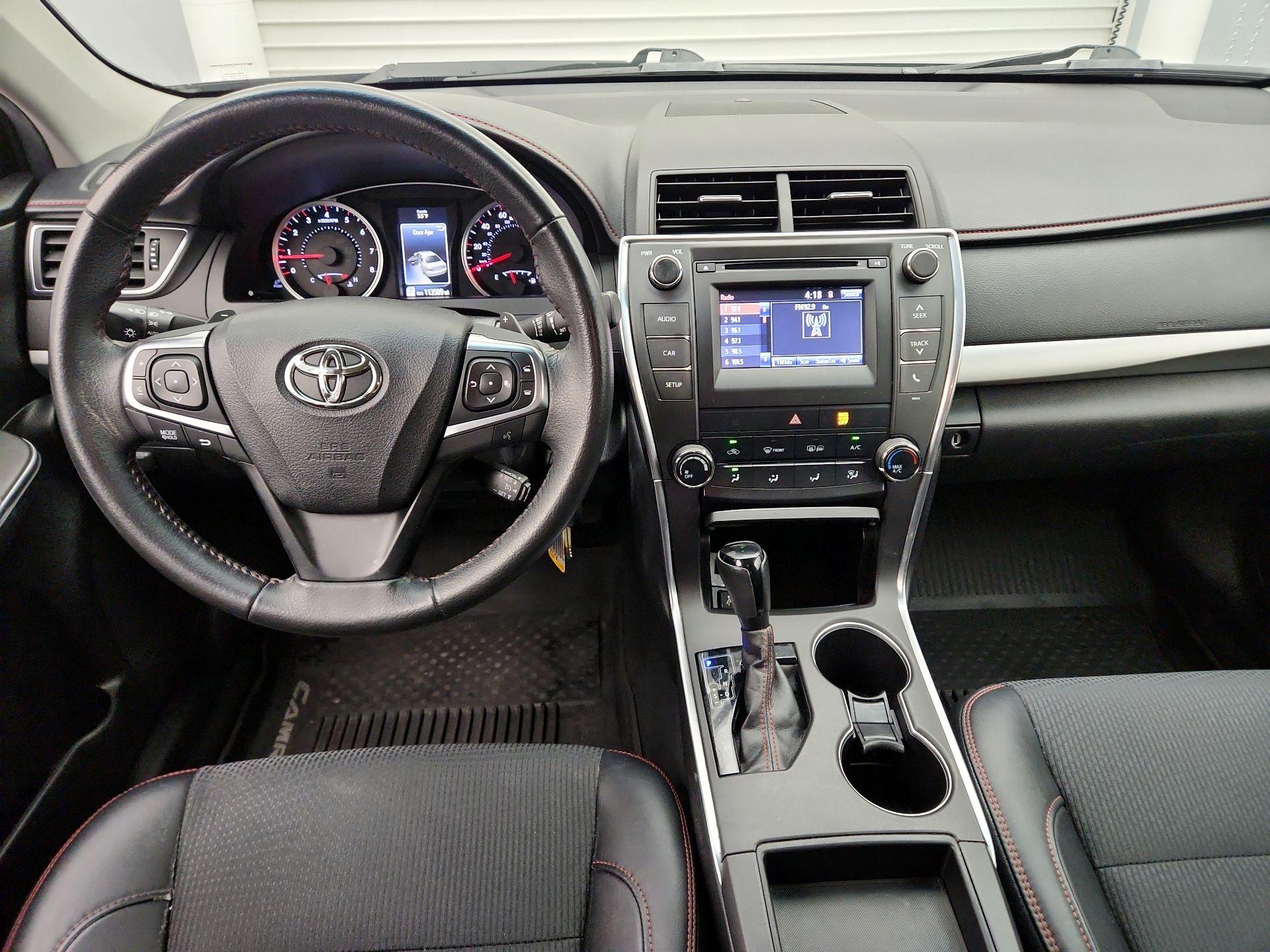 Thumbnail: 2017 Toyota Camry - 9