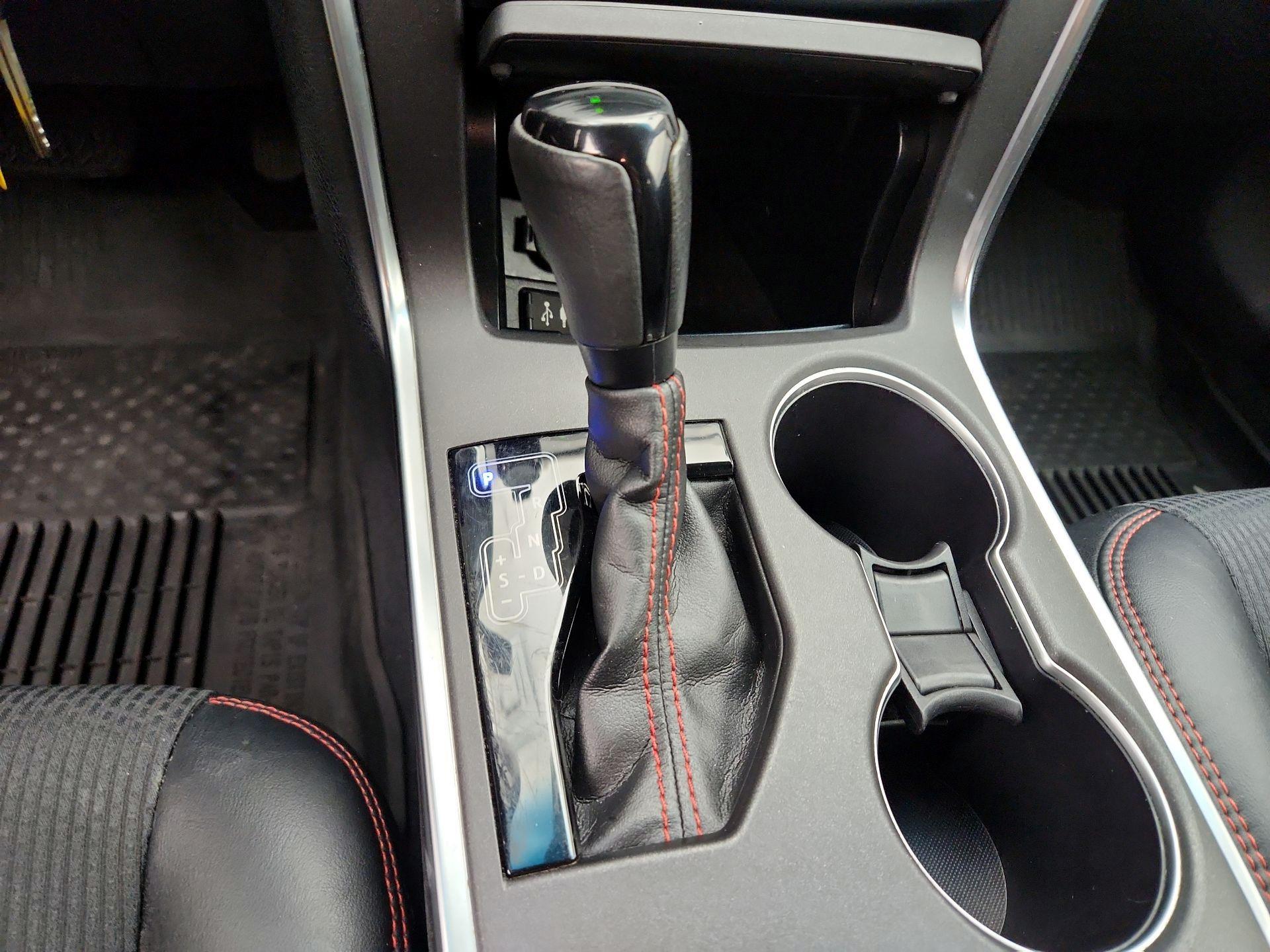 Thumbnail: 2017 Toyota Camry - 17