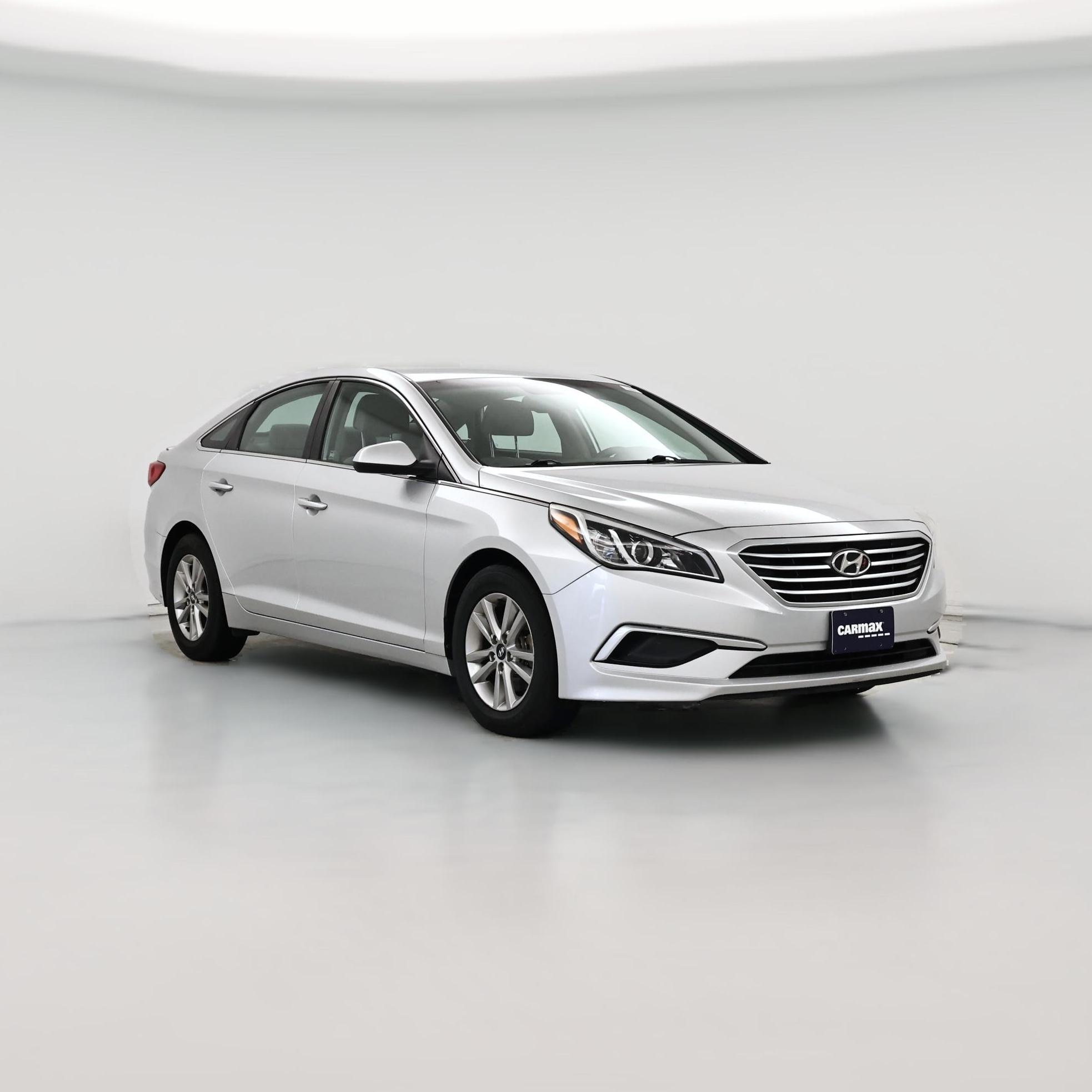 Thumbnail: 2016 Hyundai Sonata - 1