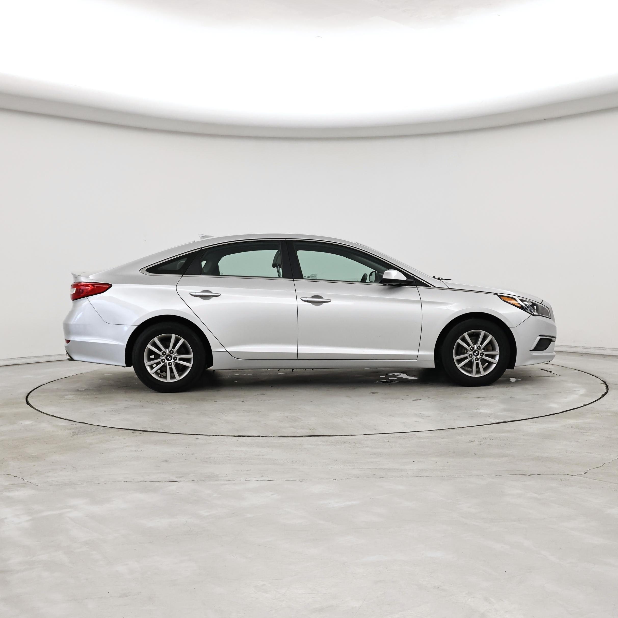 Thumbnail: 2016 Hyundai Sonata - 7