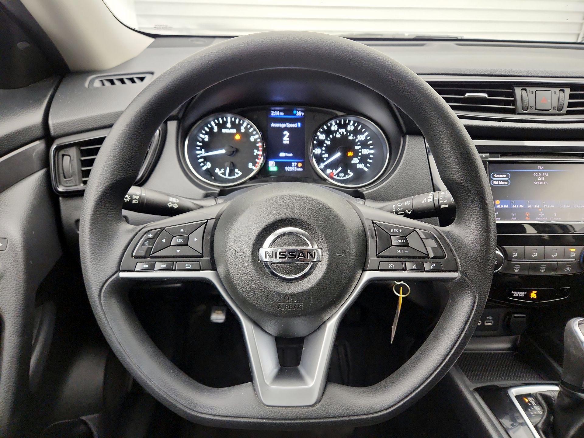 Thumbnail: 2018 Nissan Rogue - 10