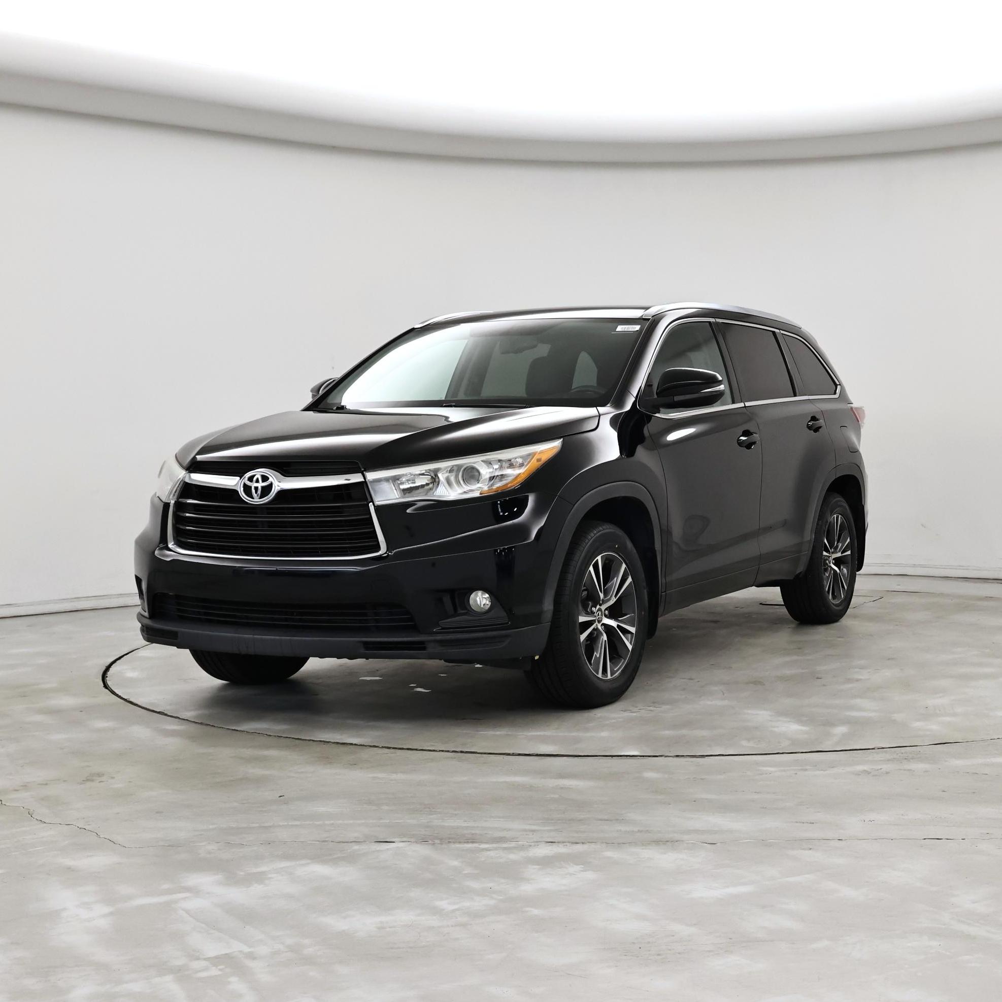 Thumbnail: 2016 Toyota Highlander - 4