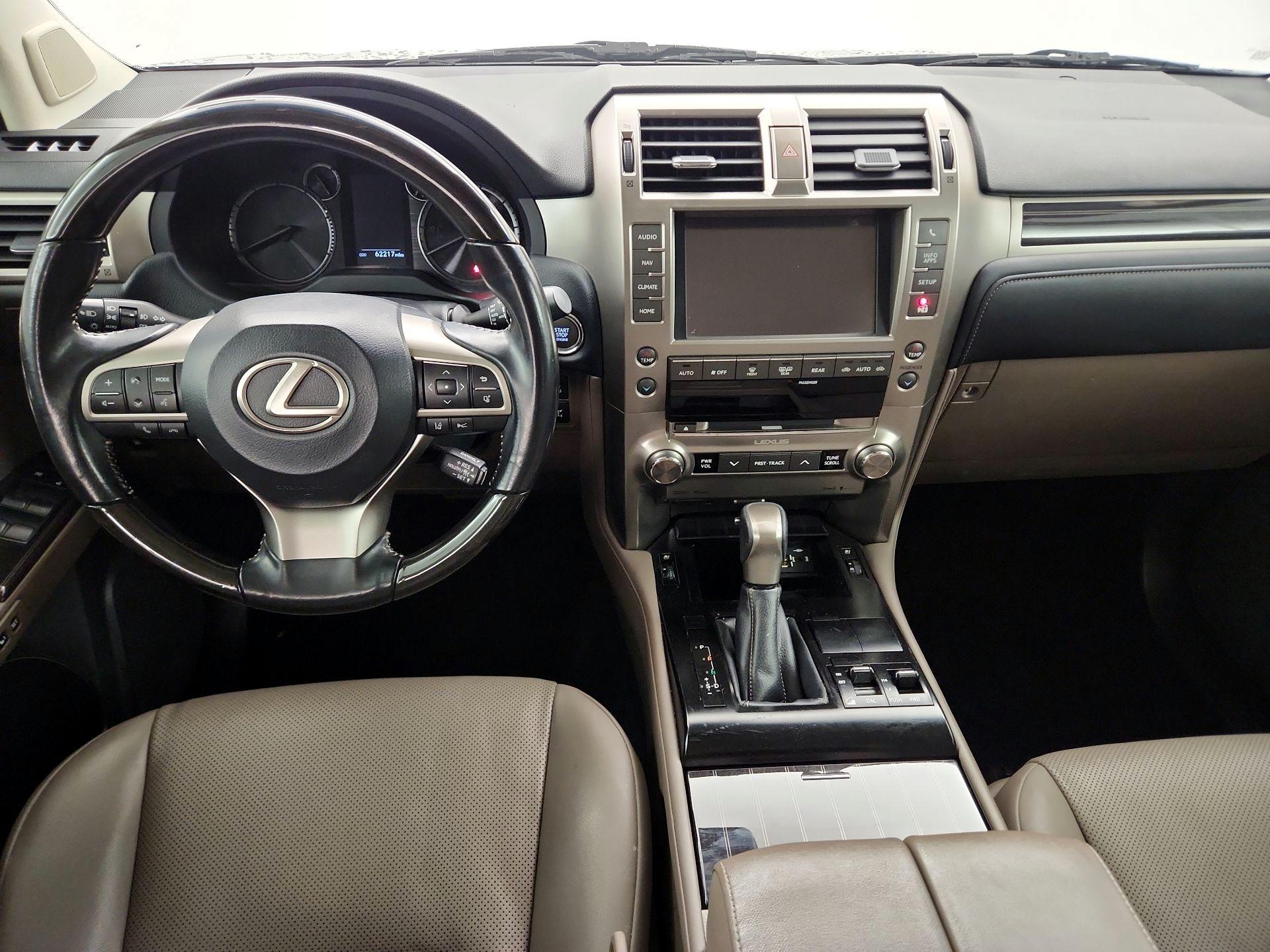 Thumbnail: 2020 Lexus GX - 9