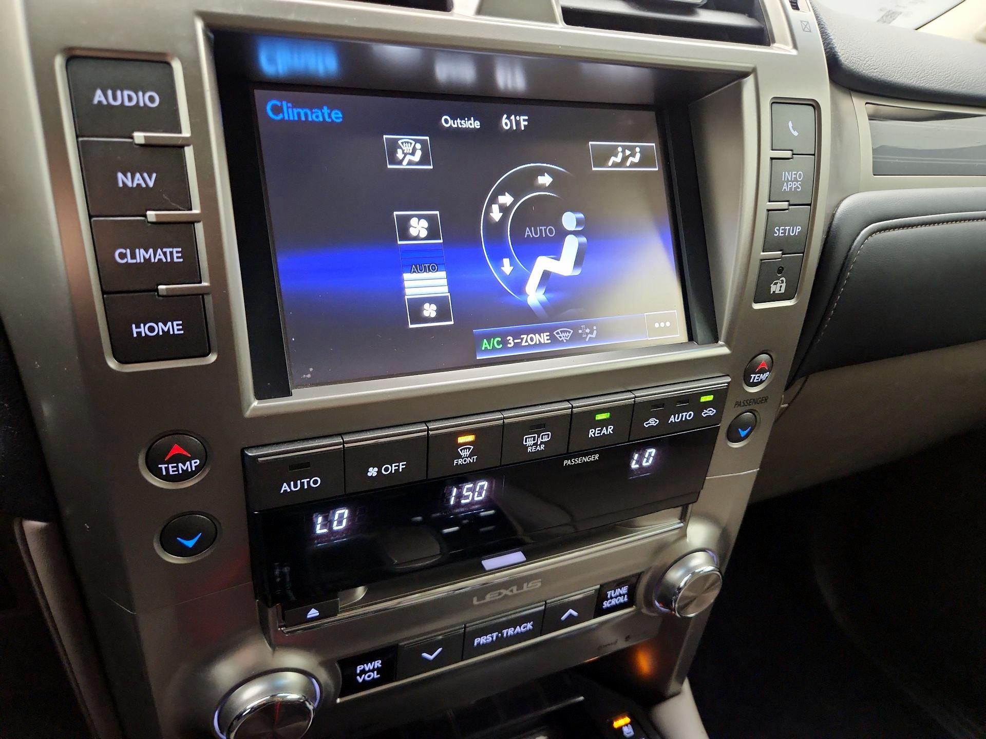 Thumbnail: 2020 Lexus GX - 17