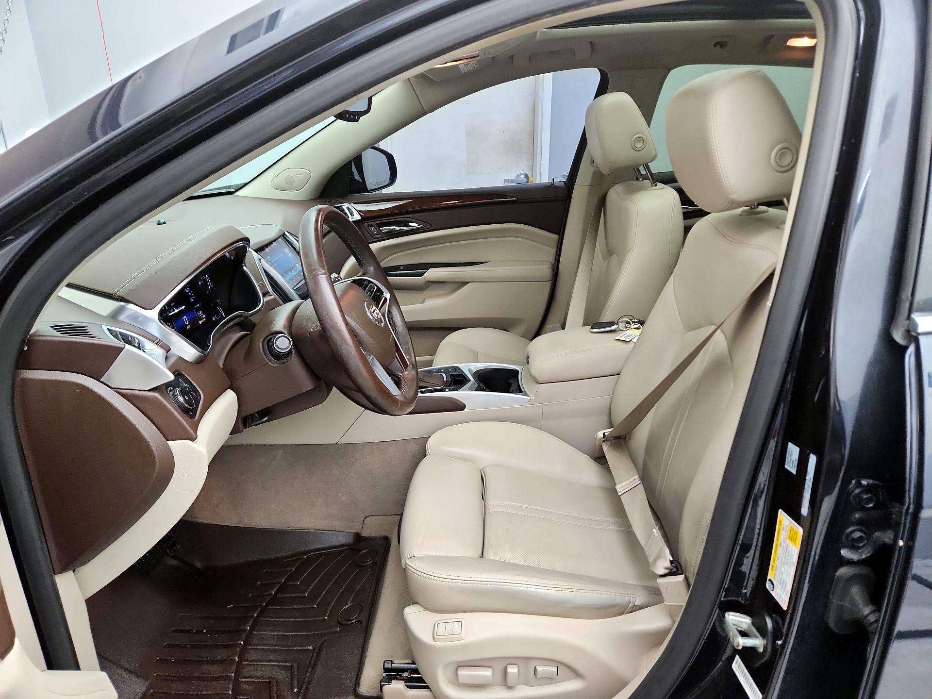 Thumbnail: 2016 Cadillac SRX - 11