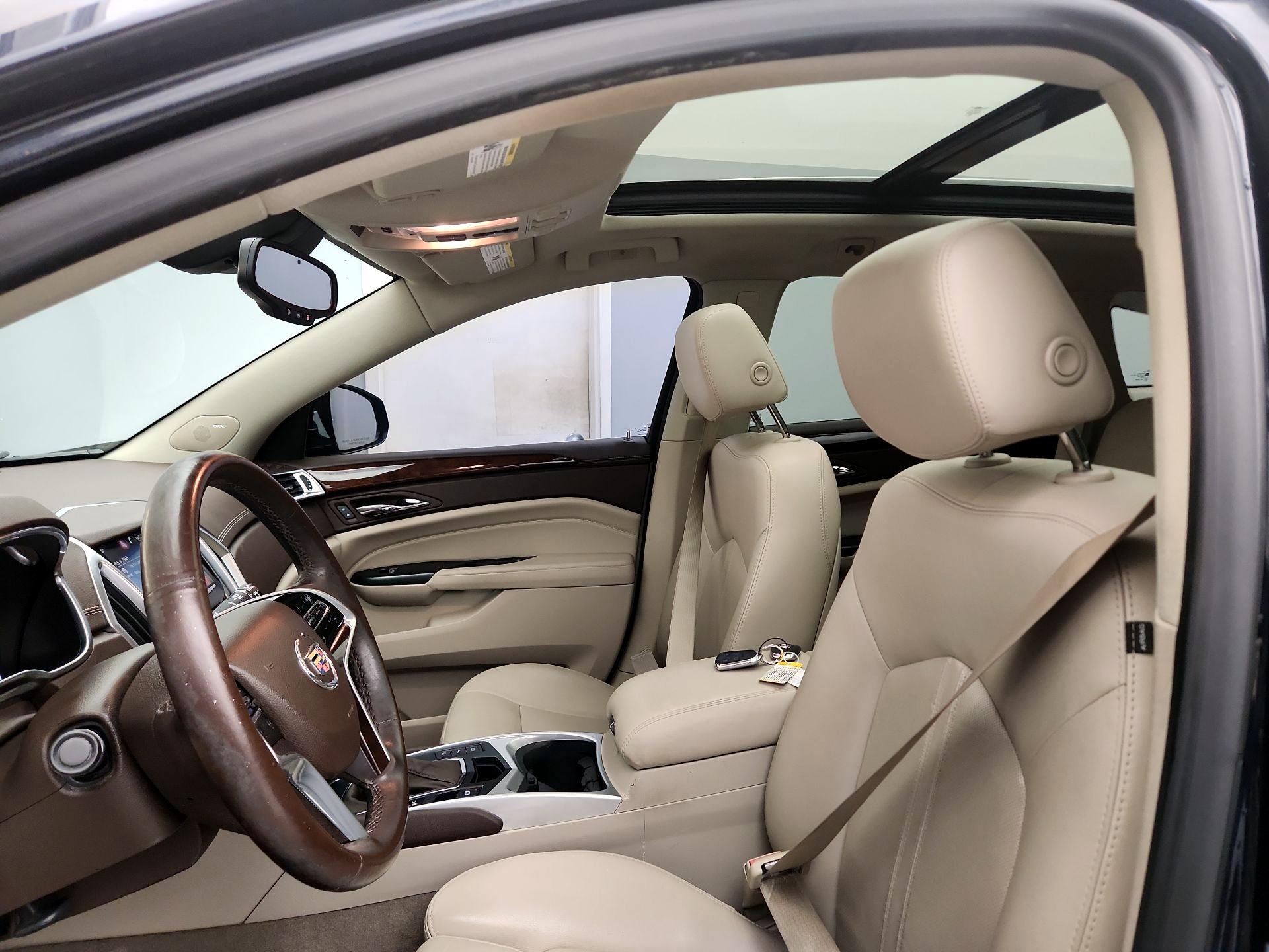 Thumbnail: 2016 Cadillac SRX - 19