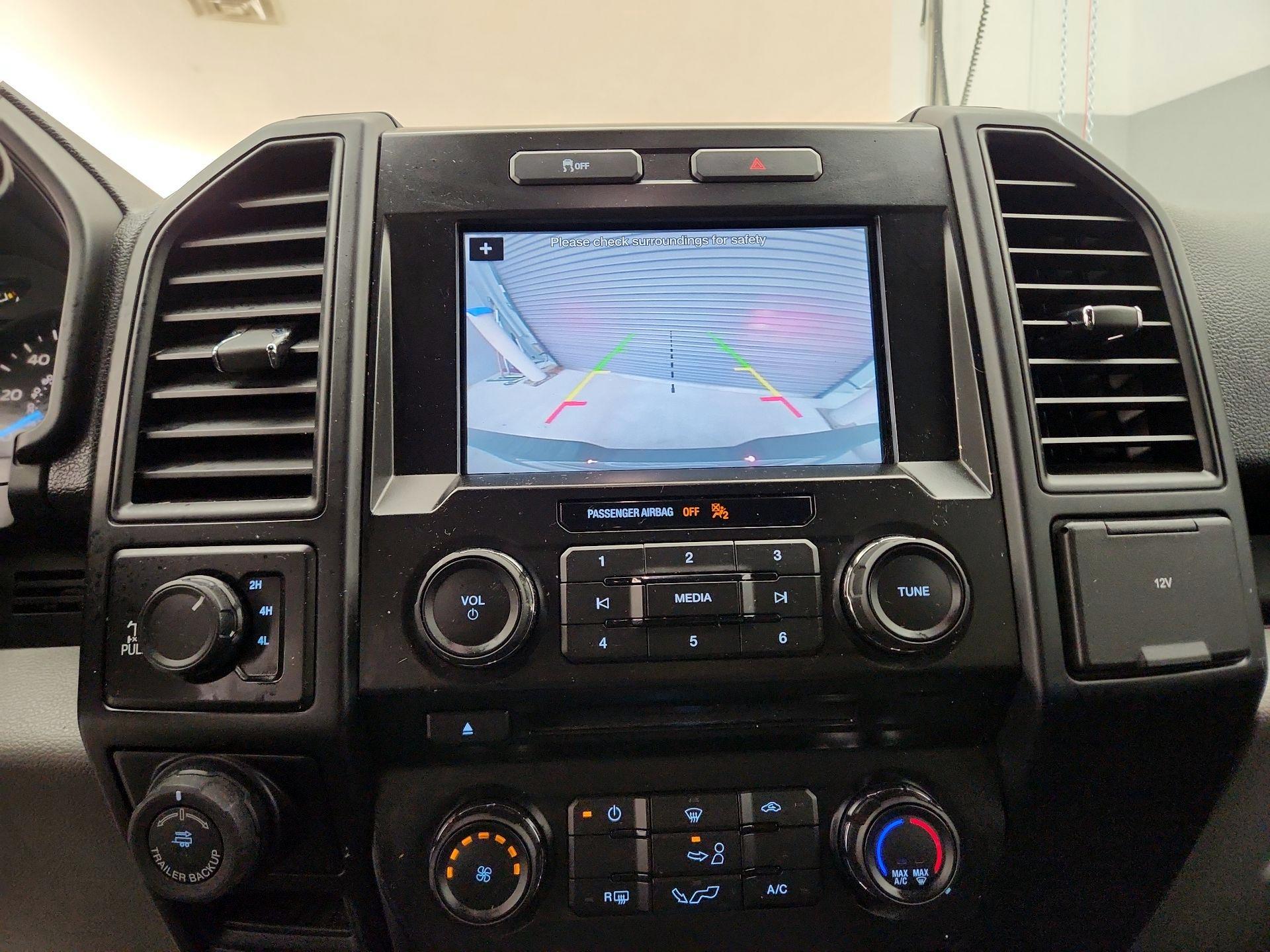 Thumbnail: 2017 Ford F-150 - 14