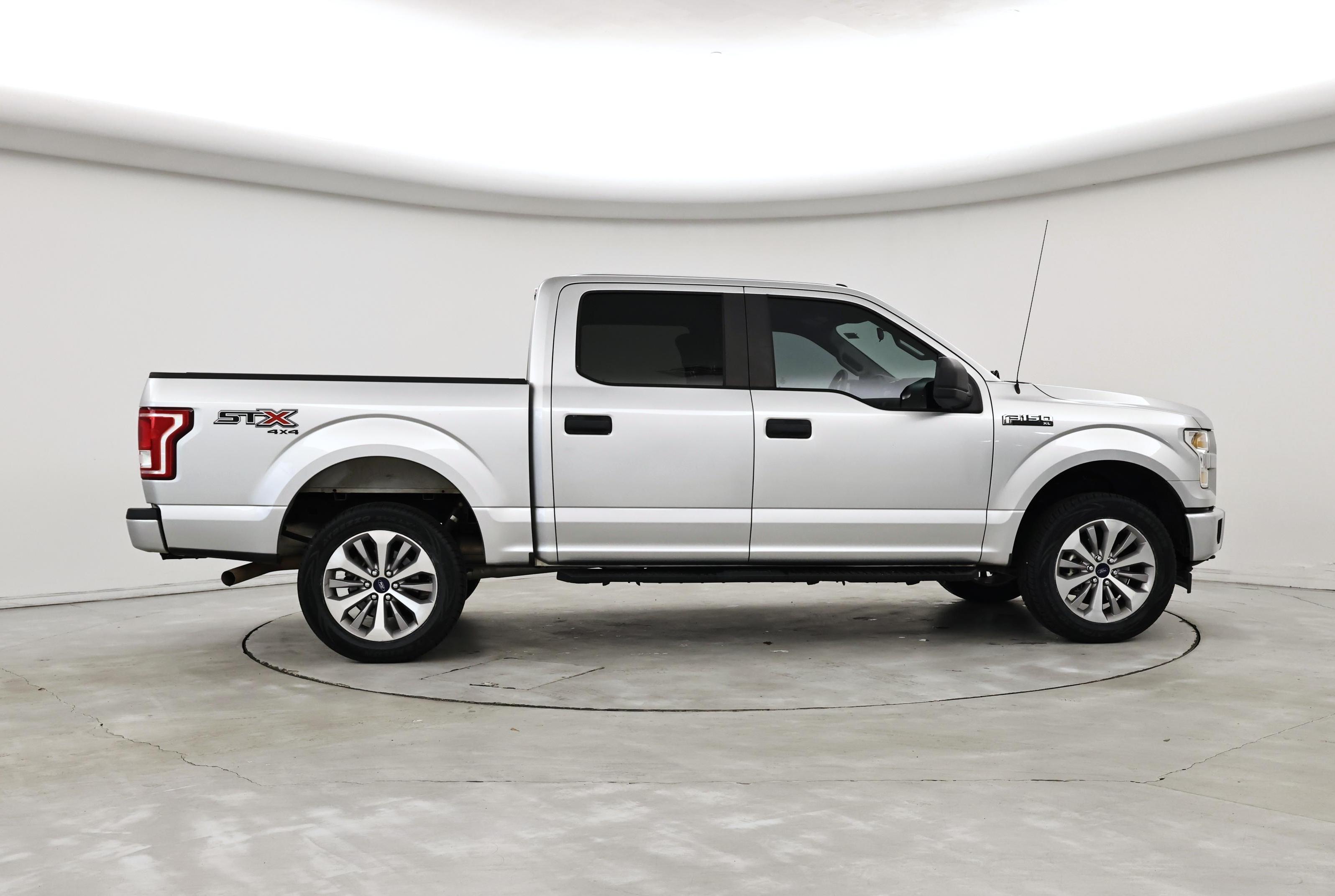 Thumbnail: 2017 Ford F-150 - 7