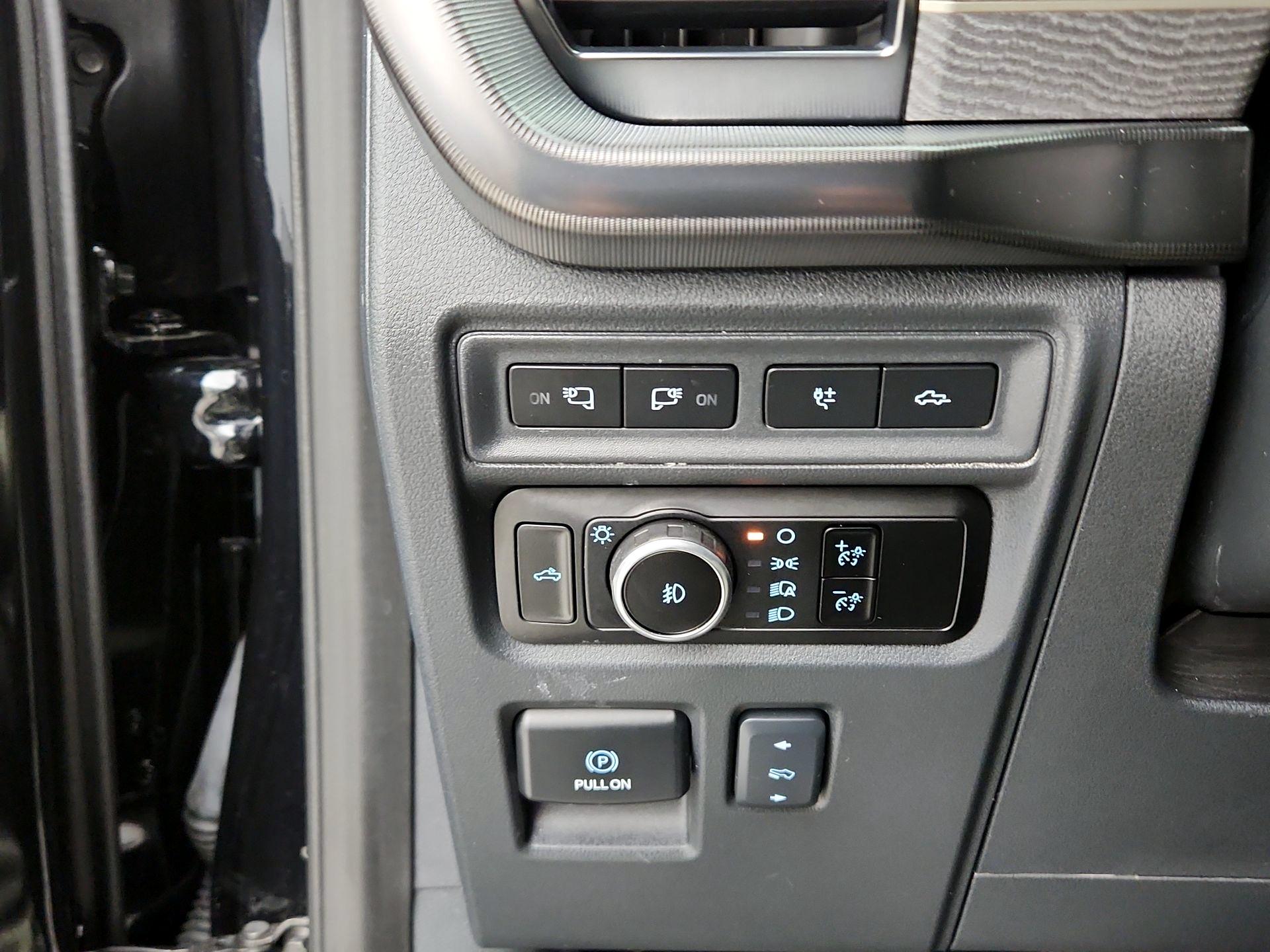 Thumbnail: 2023 Ford F-150 - 13