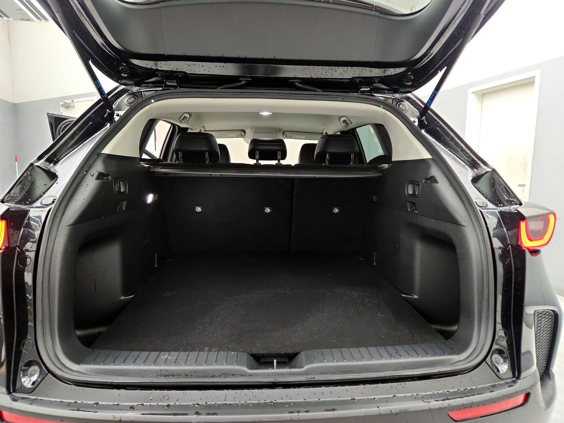 Thumbnail: 2025 Mazda CX-50 - 20