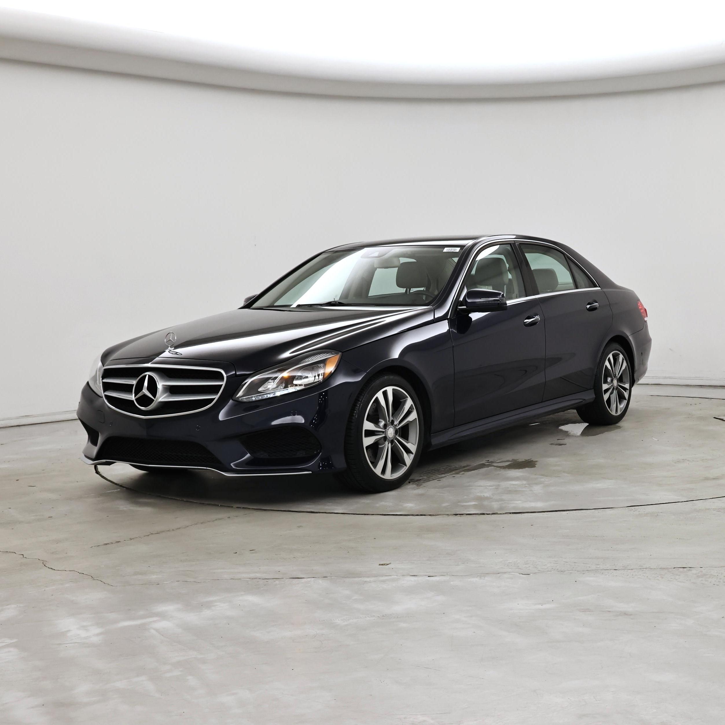 Thumbnail: 2016 Mercedes-Benz E-Class - 4