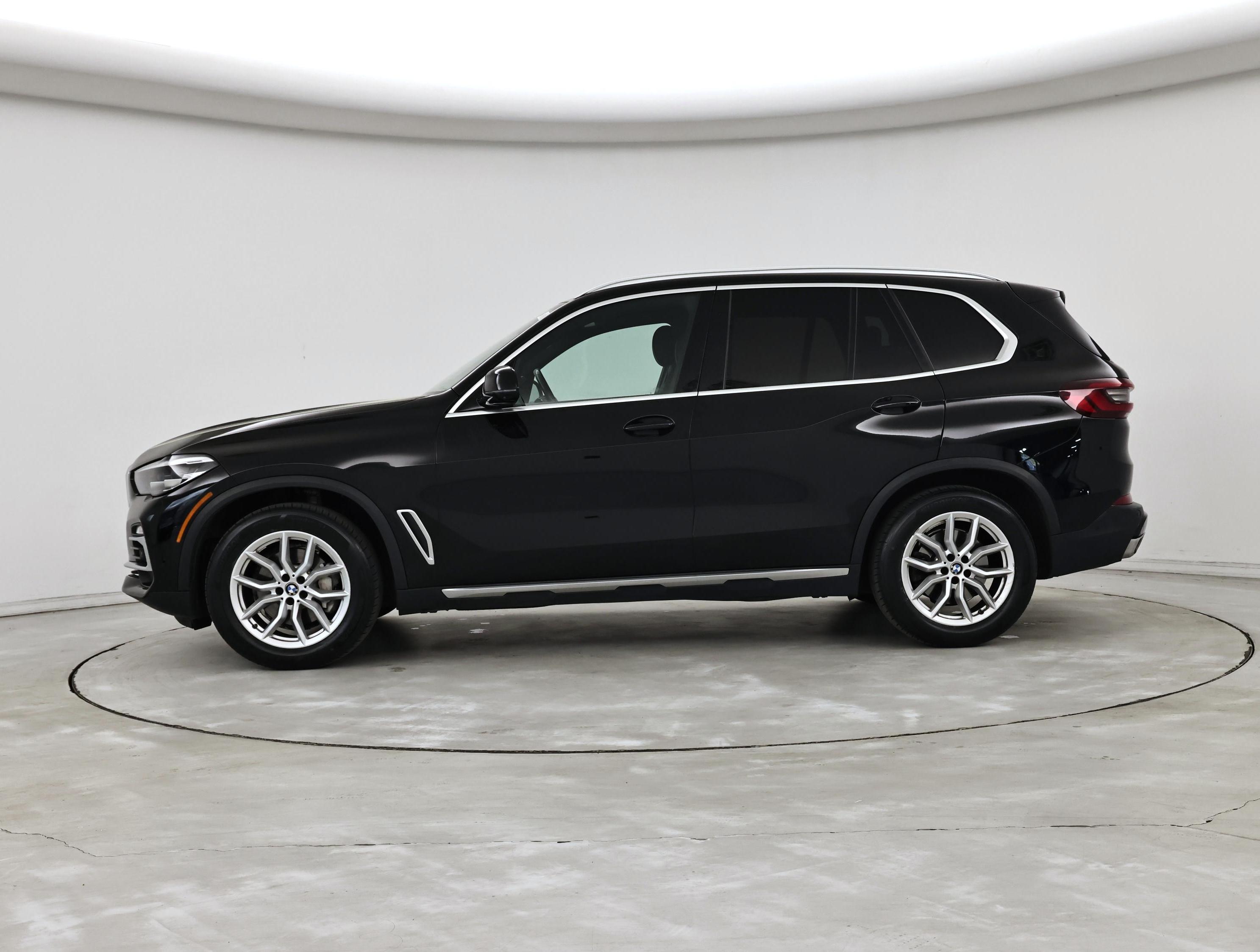 Thumbnail: 2021 BMW X5 - 3