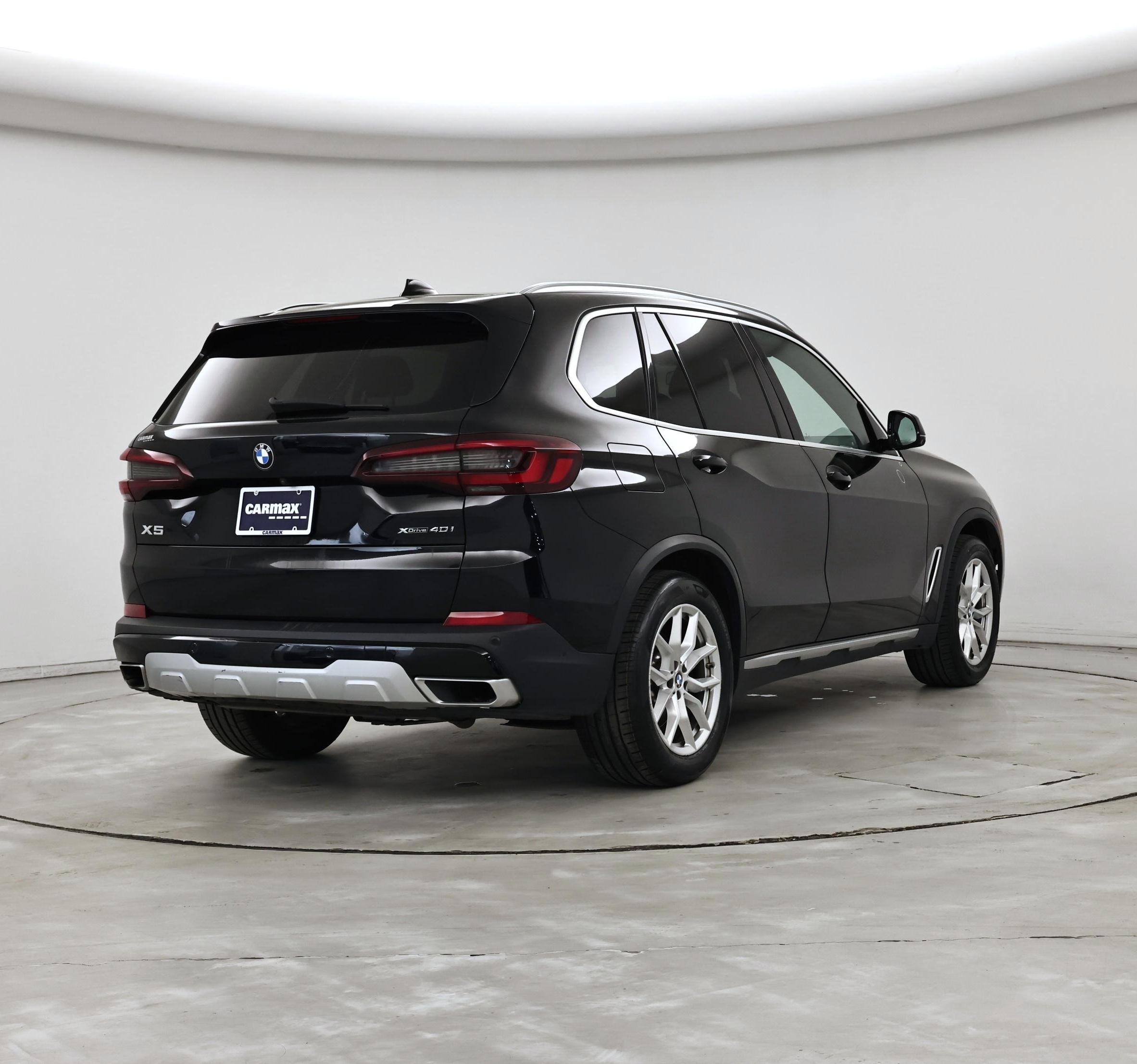 Thumbnail: 2021 BMW X5 - 8