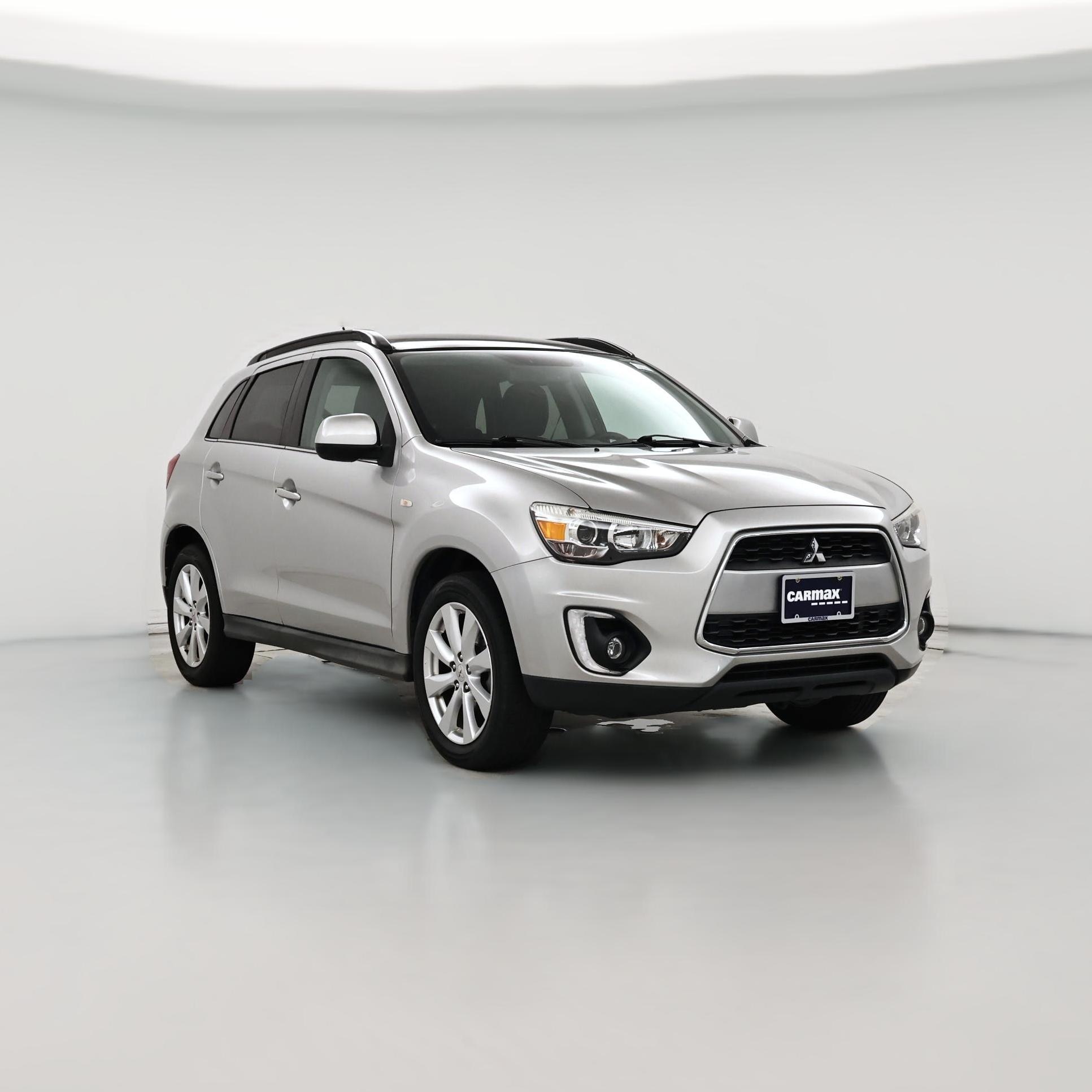 Thumbnail: 2015 Mitsubishi Outlander Sport - 1