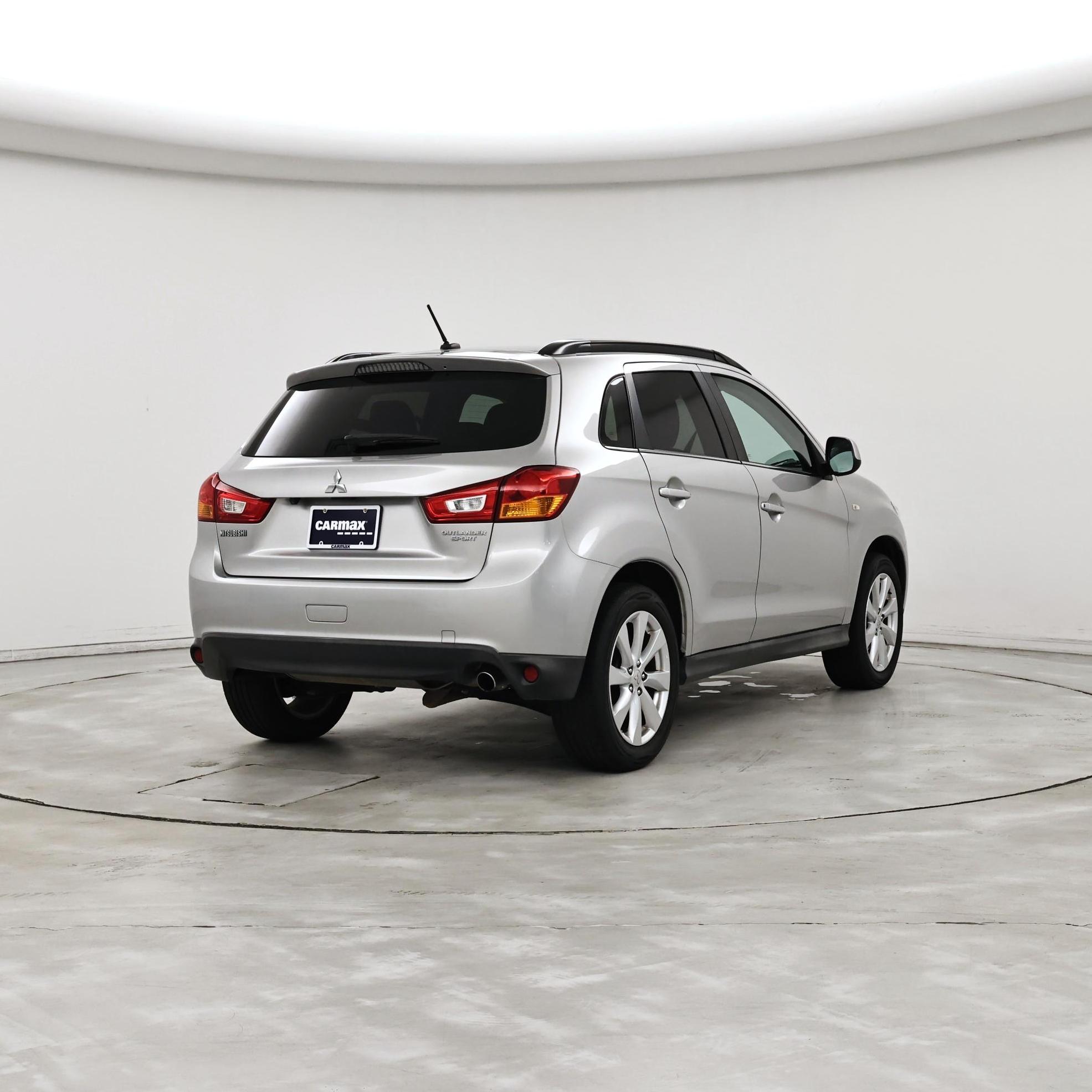 Thumbnail: 2015 Mitsubishi Outlander Sport - 8