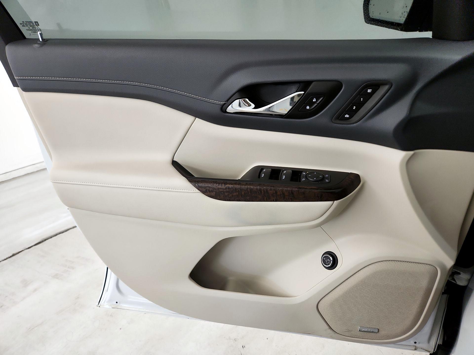 Thumbnail: 2021 GMC Acadia - 12